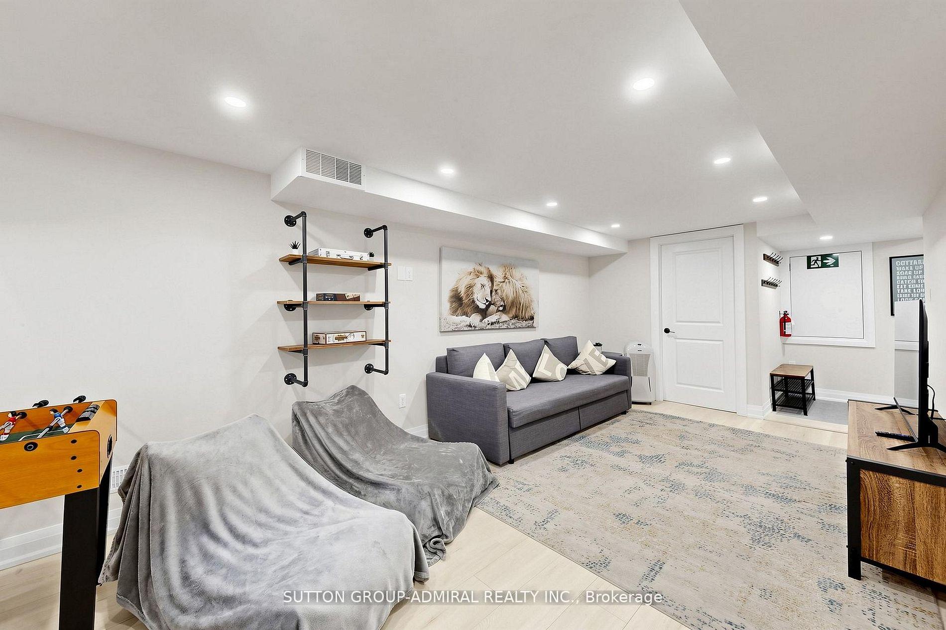 Photo 14 of 28 Timcourt Drive, Tiny, Rural Tiny — HOMEH