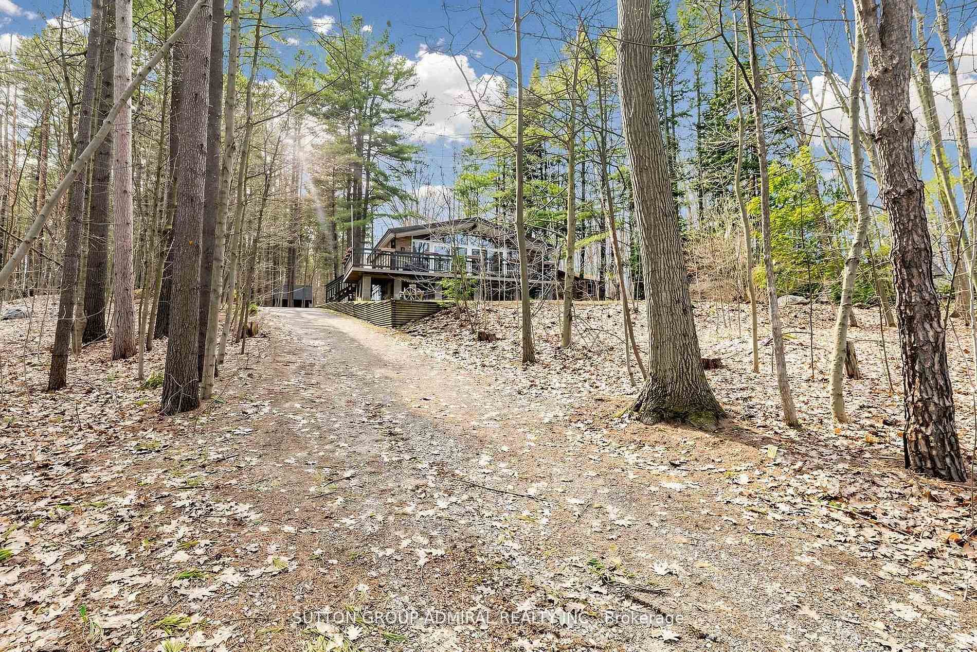 Photo 34 of 28 Timcourt Drive, Tiny, Rural Tiny — HOMEH