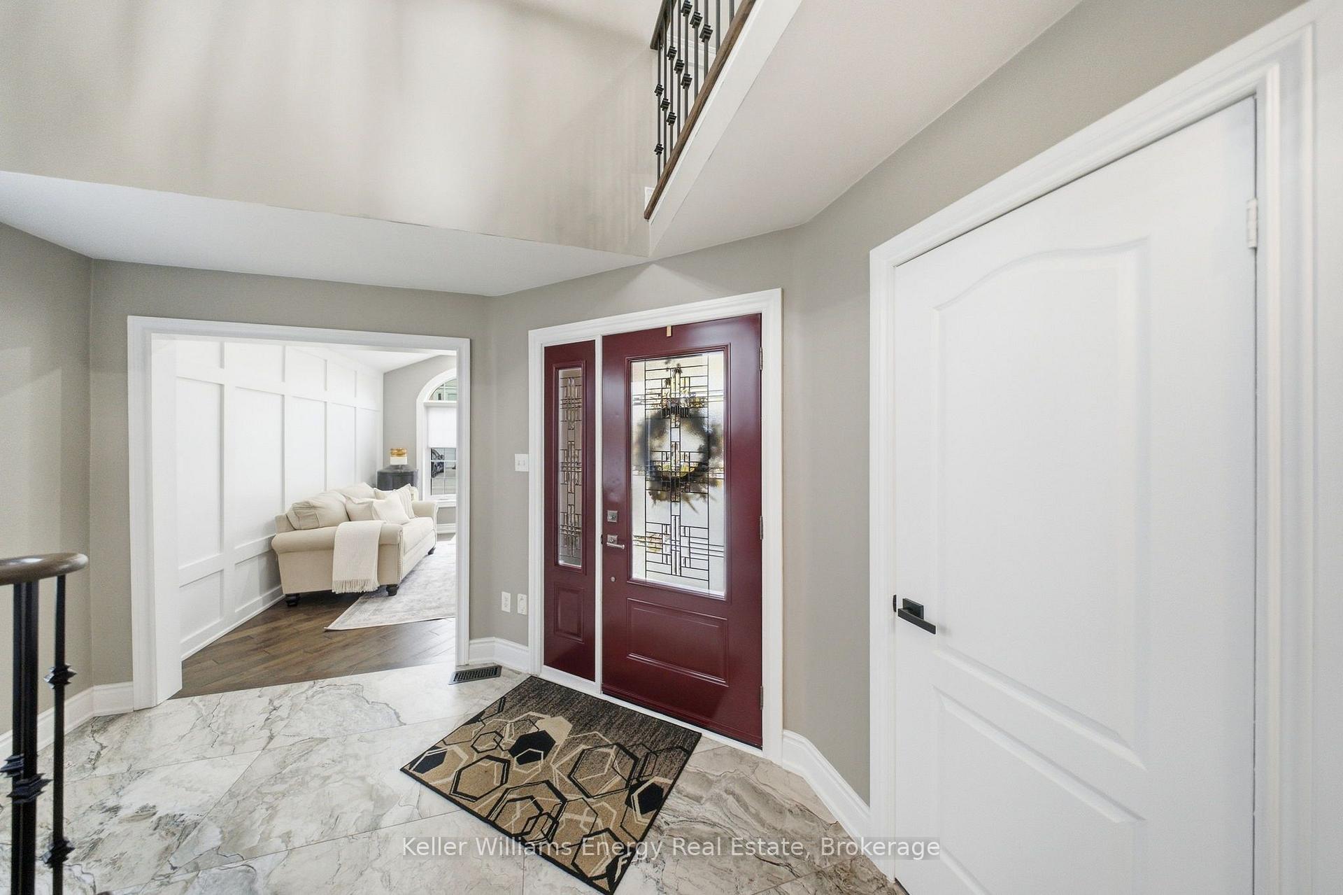 Photo 6 of 8 Holliman Lane, Ajax, South East — HOMEH