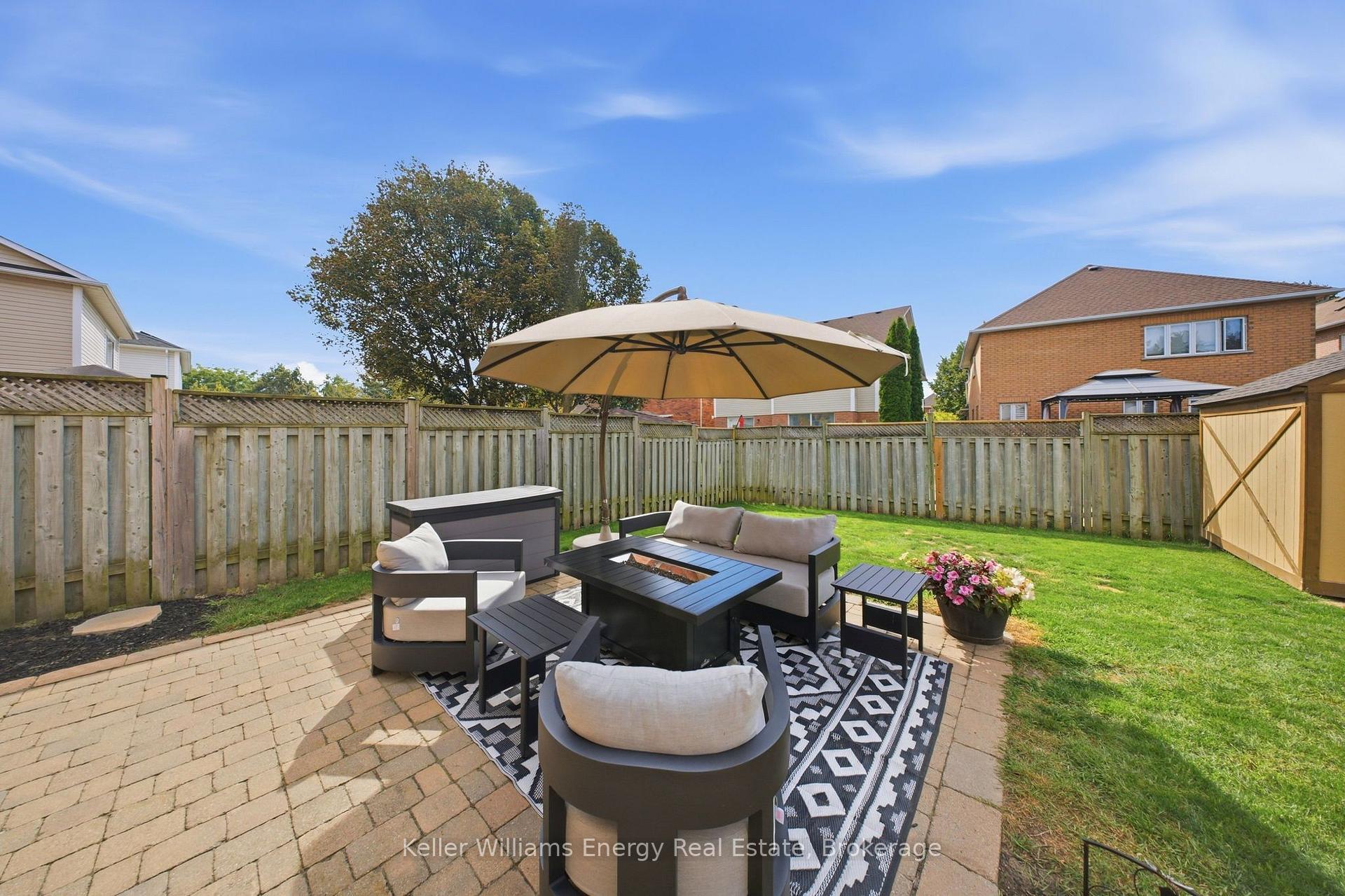 Photo 49 of 8 Holliman Lane, Ajax, South East — HOMEH