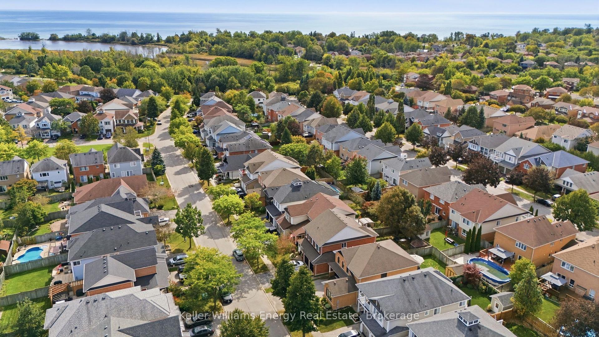 Photo 50 of 8 Holliman Lane, Ajax, South East — HOMEH