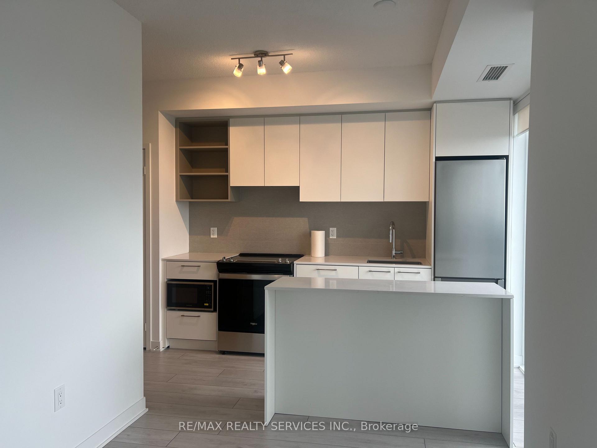 Photo 3 of Unit 2204, 260 Malta Avenue, Brampton, Fletcher's Creek South — HOMEH