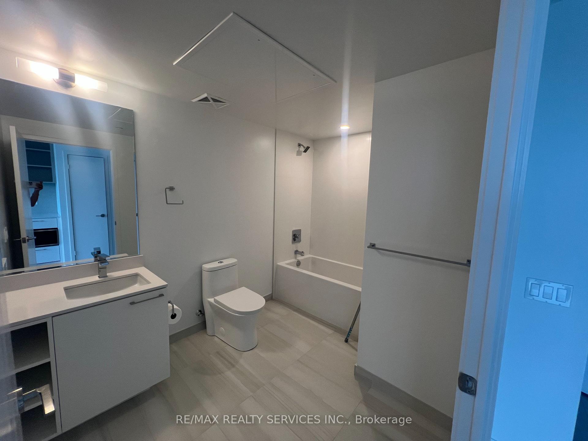 Photo 13 of Unit 2204, 260 Malta Avenue, Brampton, Fletcher's Creek South — HOMEH