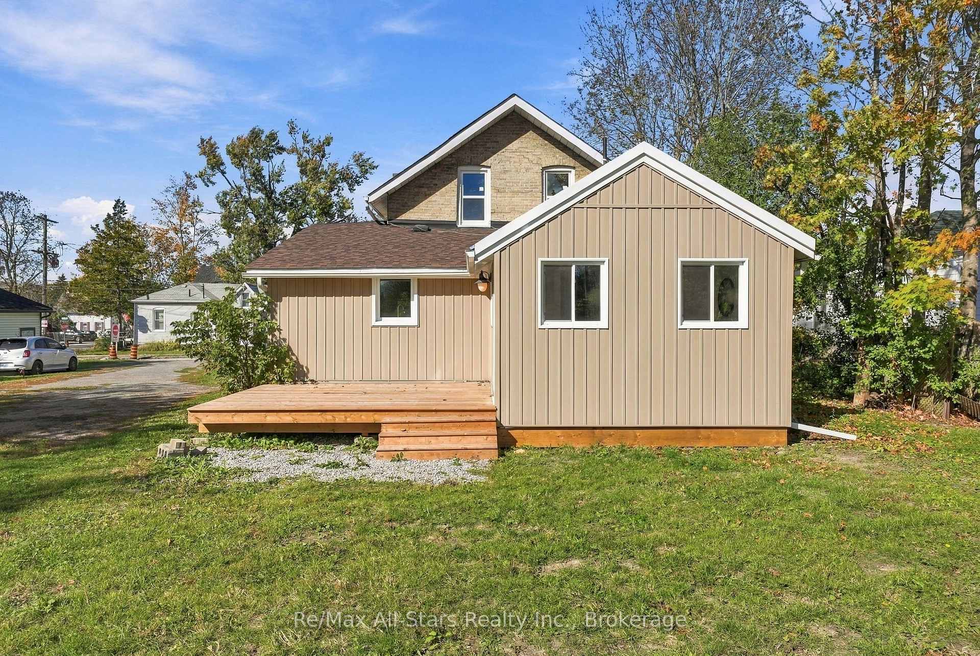 Photo 24 of 3 Bertie Street, Kawartha Lakes, Lindsay — HOMEH