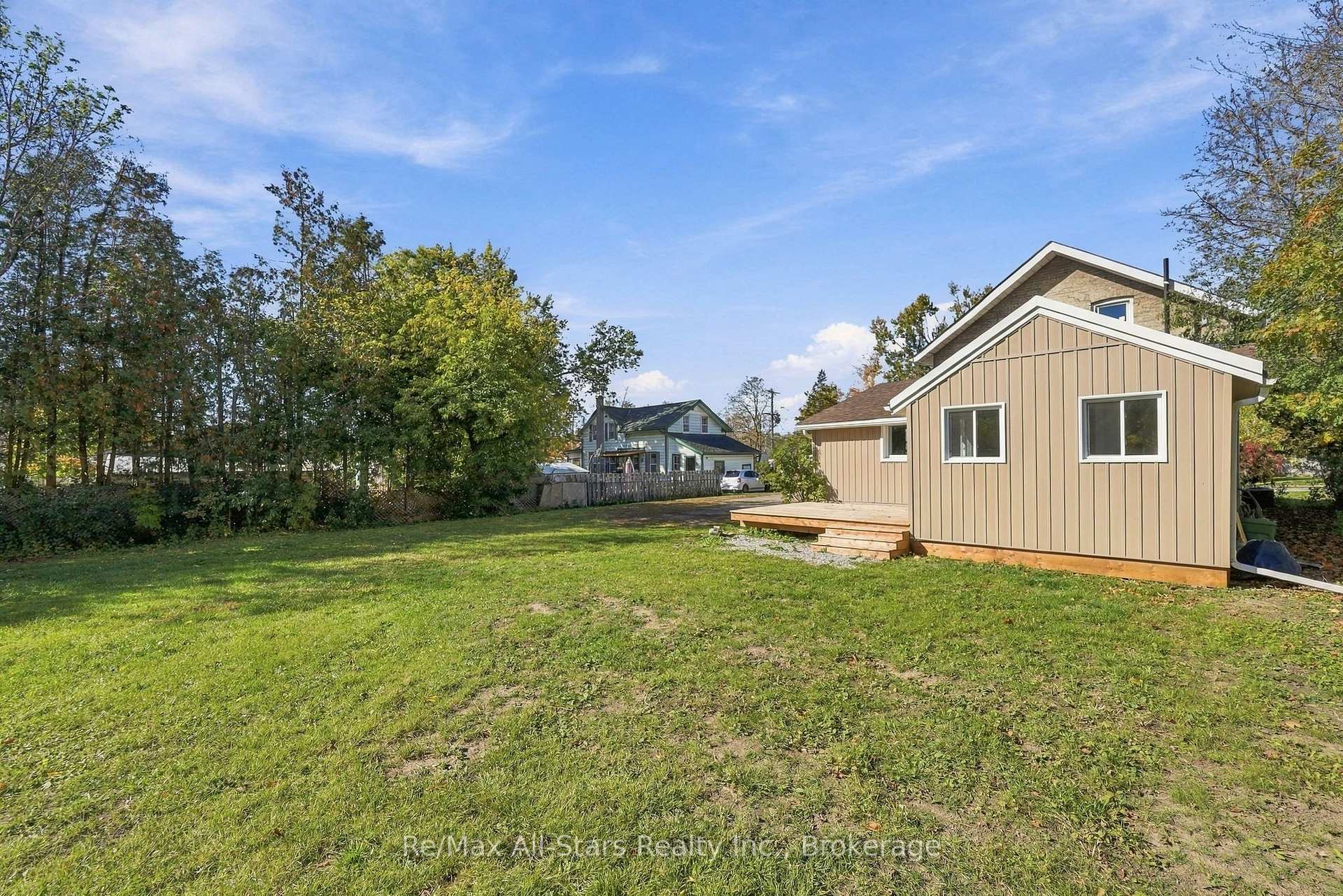 Photo 25 of 3 Bertie Street, Kawartha Lakes, Lindsay — HOMEH