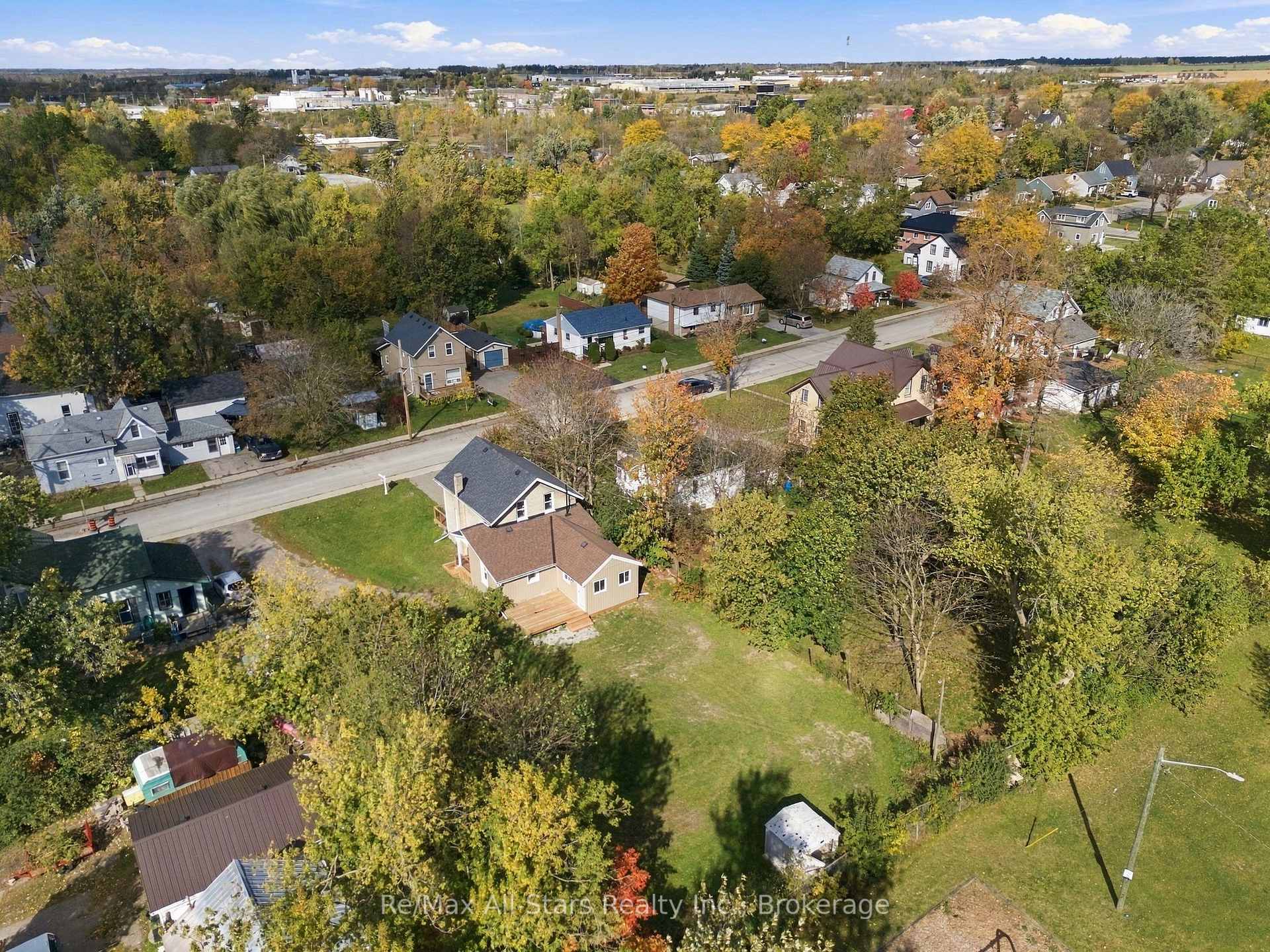 Photo 29 of 3 Bertie Street, Kawartha Lakes, Lindsay — HOMEH