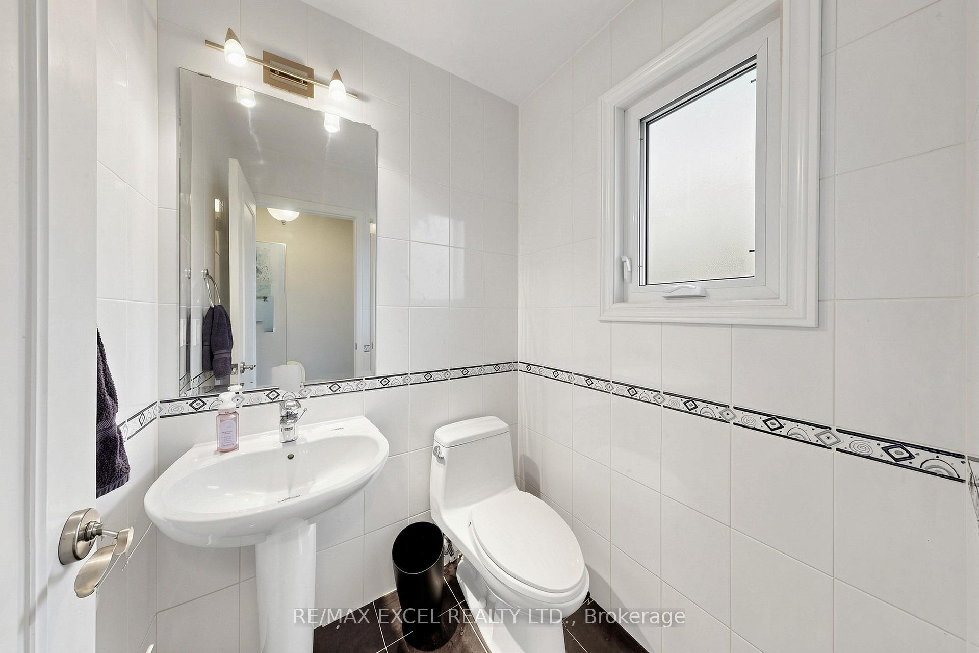 Photo 15 of Unit 55, 65 Quail Valley Lane, Markham, German Mills — HOMEH