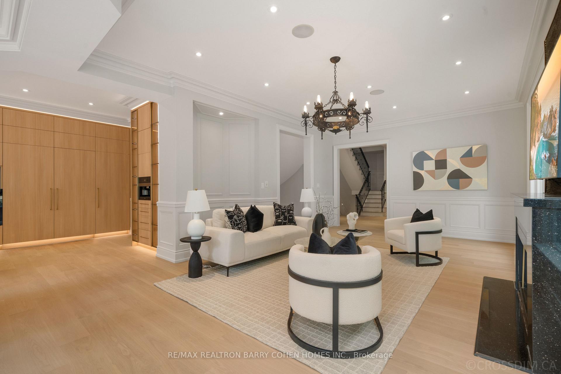 Photo 17 of 13 Legacy Court, North York, St. Andrew-Windfields — HOMEH