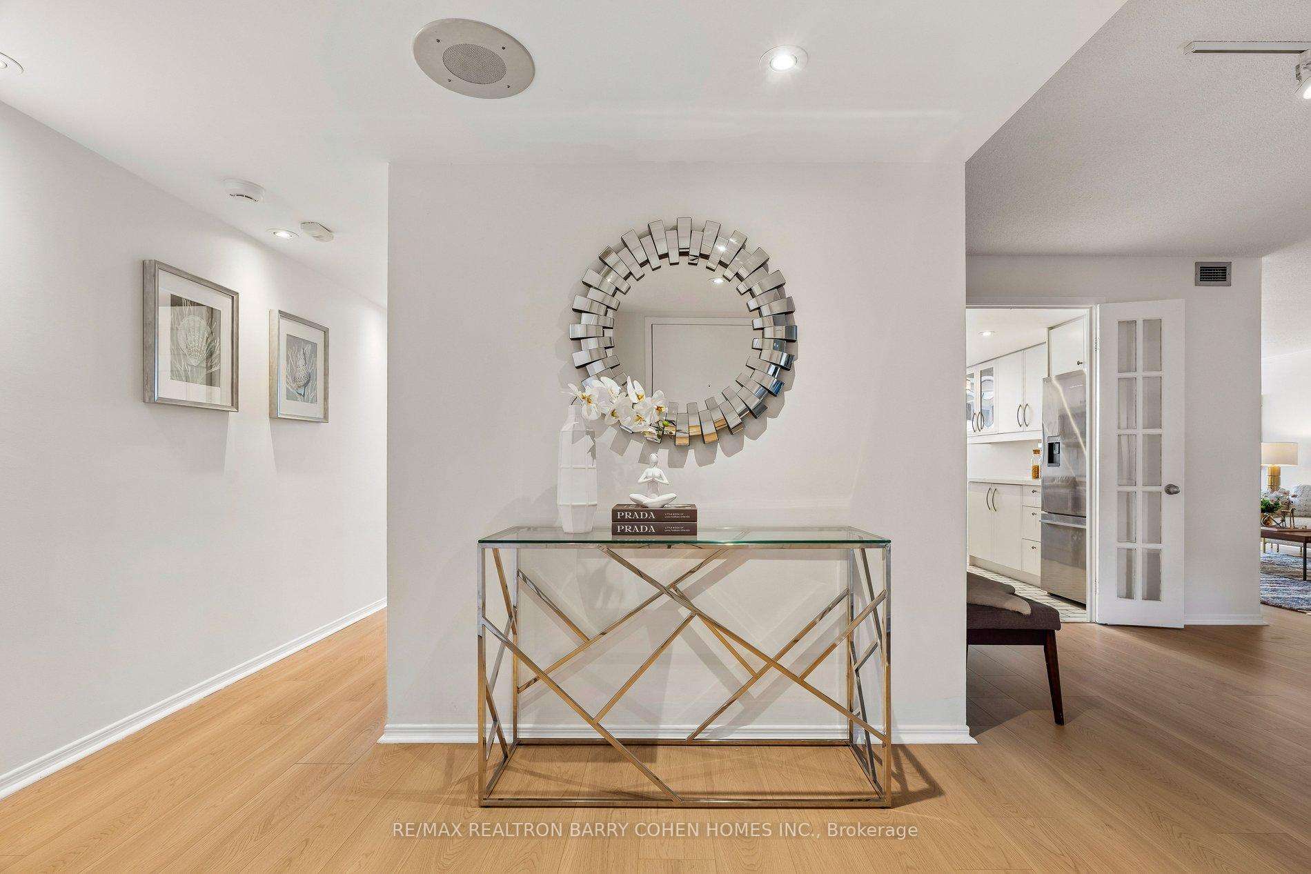 Photo 4 of Unit 301, 360 Bloor Street E, Toronto, Rosedale-Moore Park — HOMEH