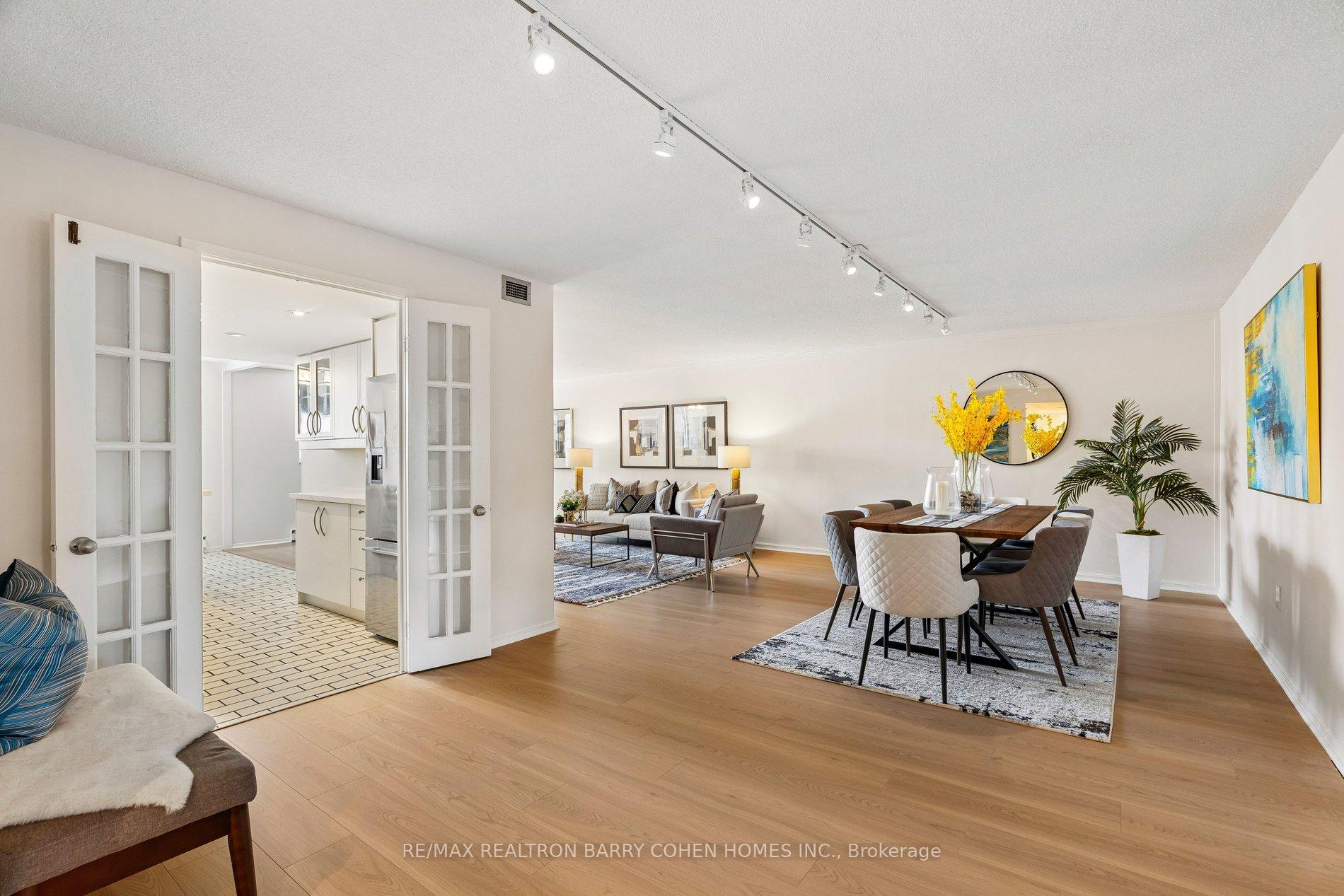 Photo 6 of Unit 301, 360 Bloor Street E, Toronto, Rosedale-Moore Park — HOMEH