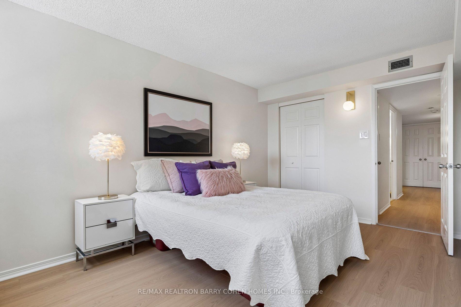 Photo 29 of Unit 301, 360 Bloor Street E, Toronto, Rosedale-Moore Park — HOMEH