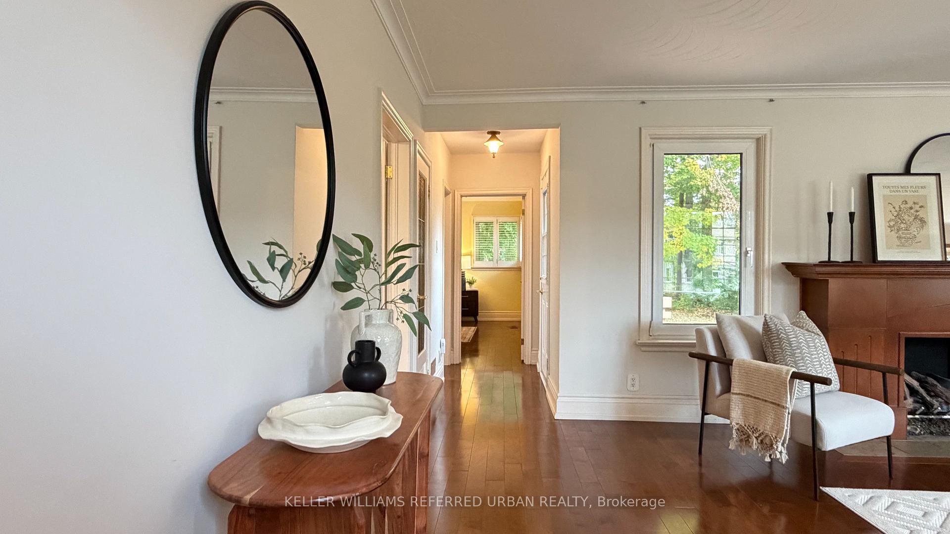 Photo 2 of 71 Agincourt Drive, Scarborough, Agincourt South-Malvern West — HOMEH