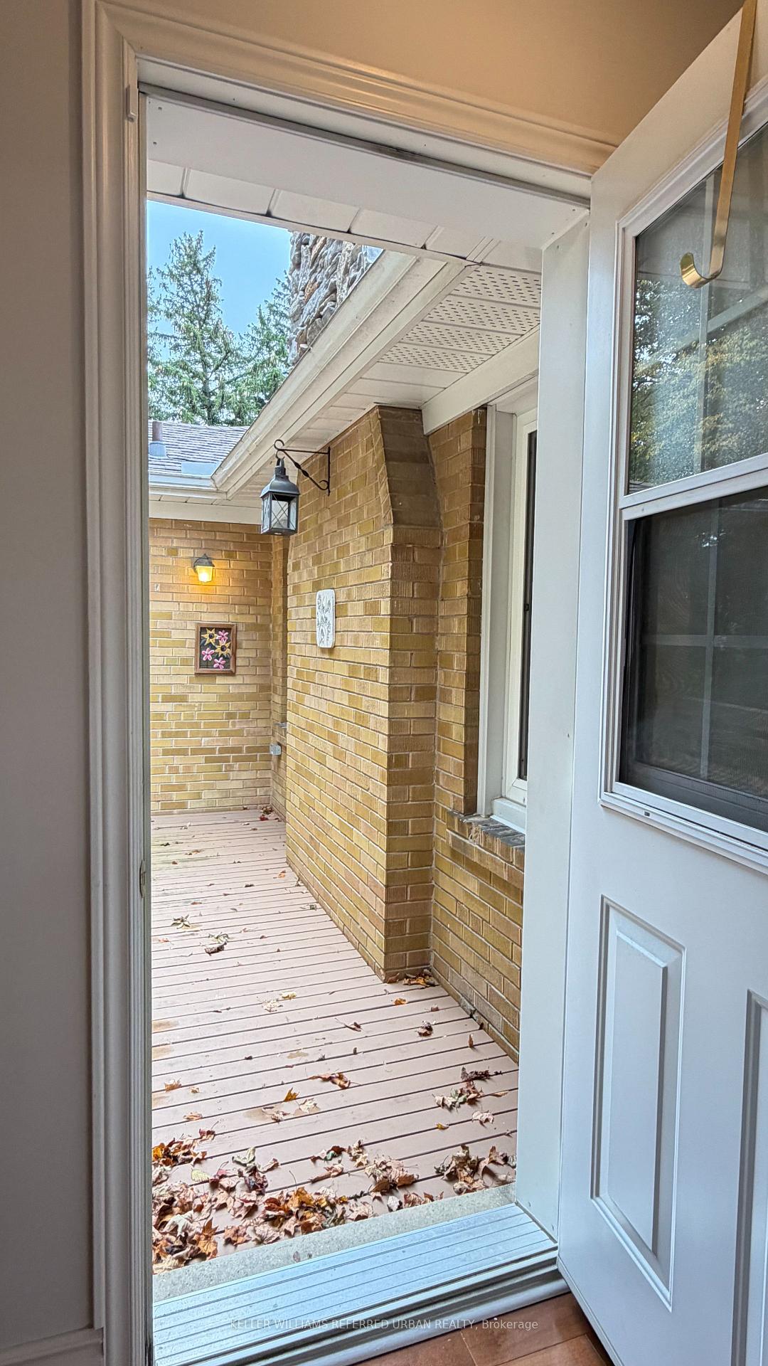 Photo 32 of 71 Agincourt Drive, Scarborough, Agincourt South-Malvern West — HOMEH