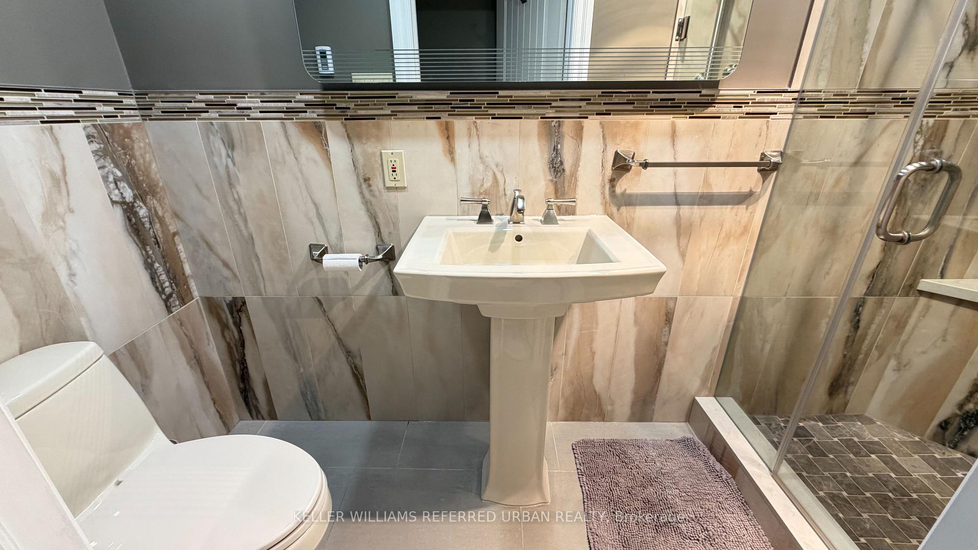 Photo 44 of 71 Agincourt Drive, Scarborough, Agincourt South-Malvern West — HOMEH