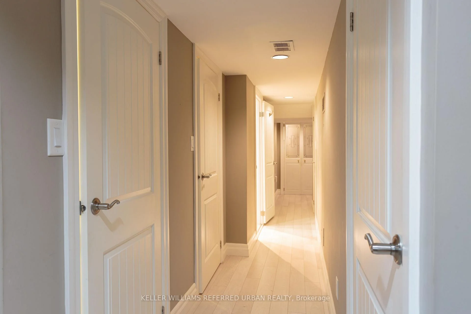 Photo 39 of 71 Agincourt Drive, Scarborough, Agincourt South-Malvern West — HOMEH