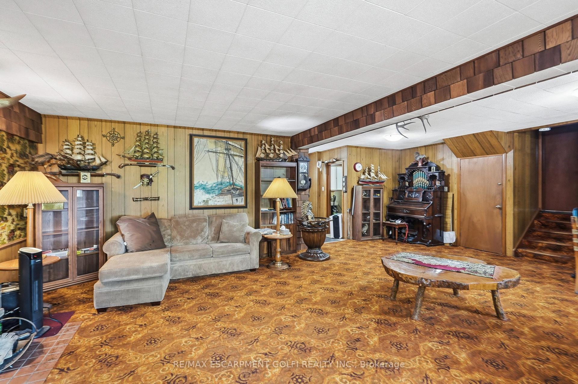 Photo 17 of 612 Doan's Ridge Road, Welland, Cooks Mills — HOMEH