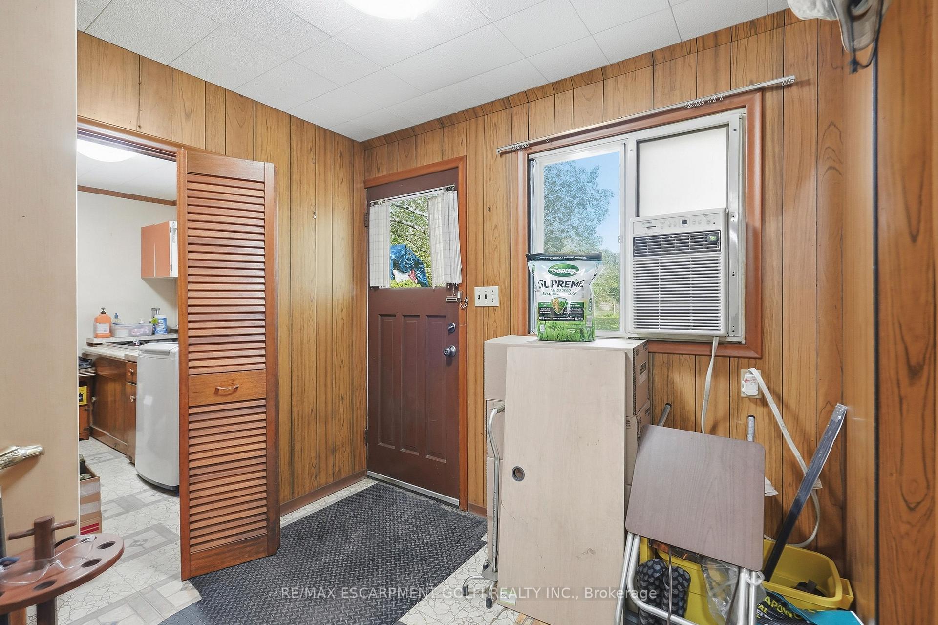 Photo 18 of 612 Doan's Ridge Road, Welland, Cooks Mills — HOMEH