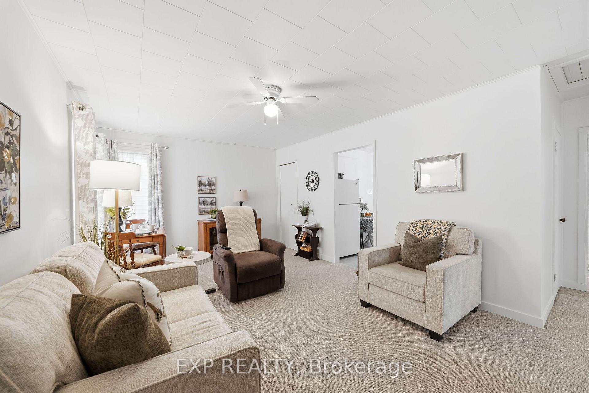 Photo 15 of 264 Douglas Street, Stratford — HOMEH