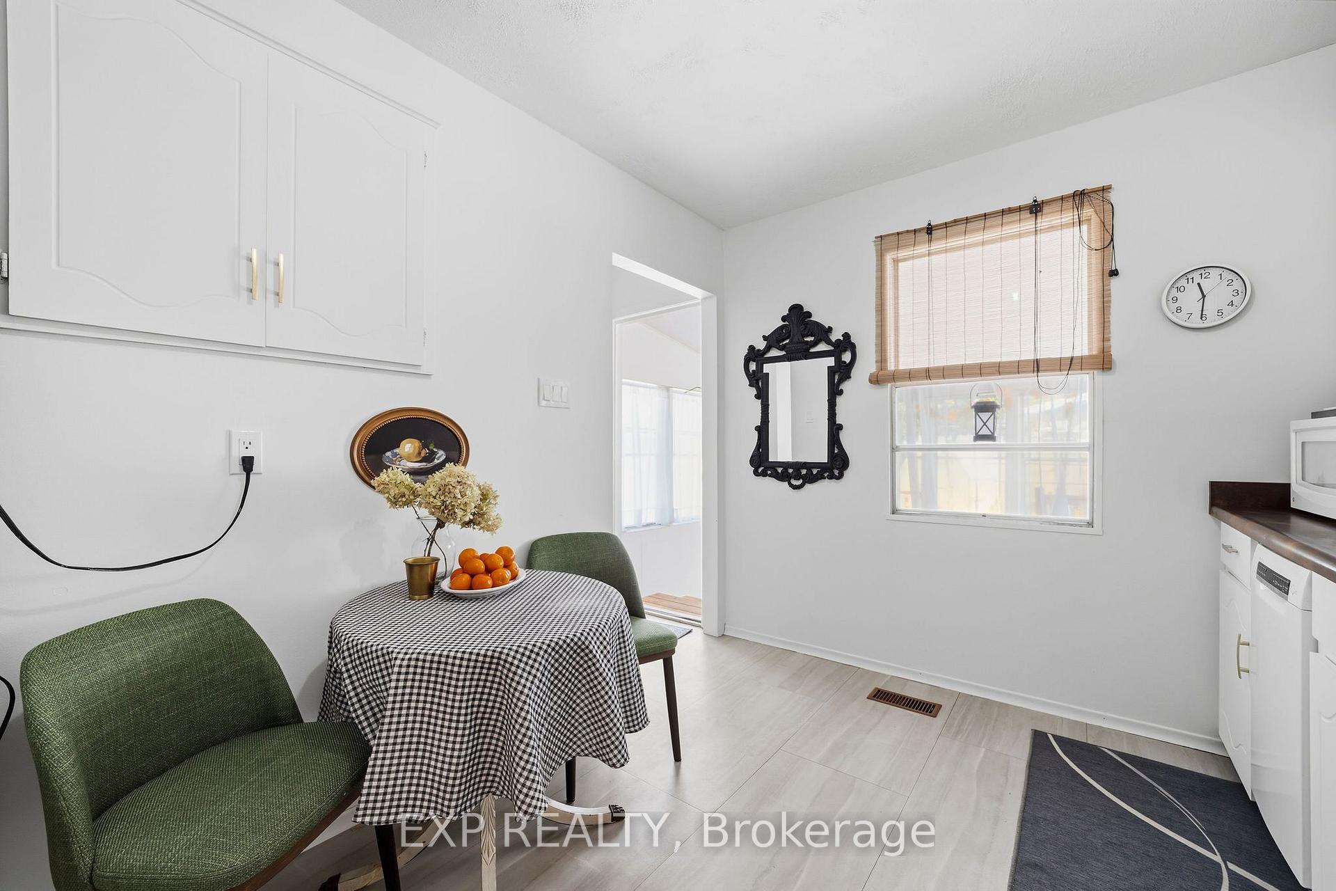 Photo 21 of 264 Douglas Street, Stratford — HOMEH