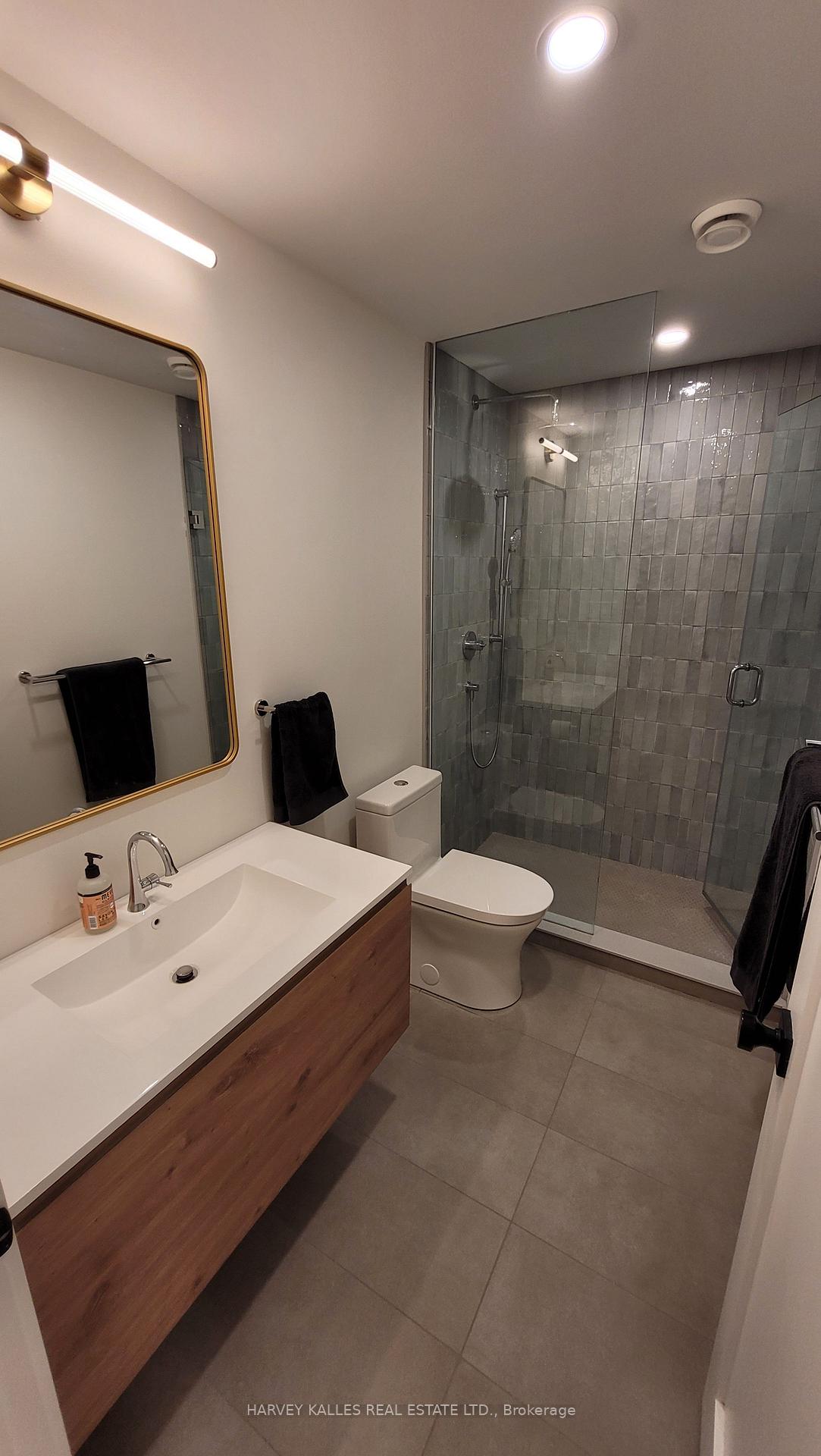 Photo 4 of Unit Lower, 66 Argyle Street, Toronto, Trinity-Bellwoods — HOMEH