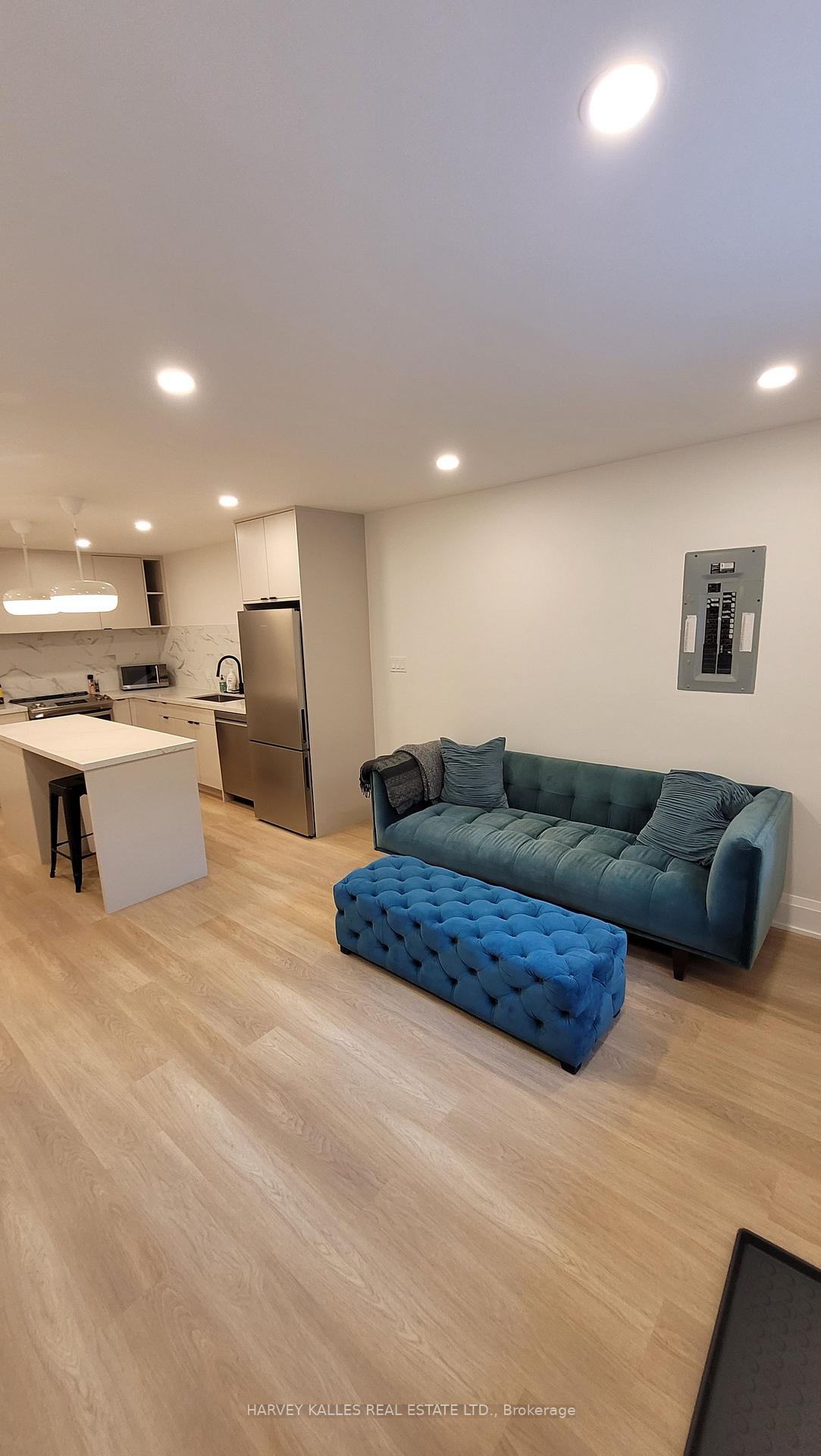 Photo 11 of Unit Lower, 66 Argyle Street, Toronto, Trinity-Bellwoods — HOMEH