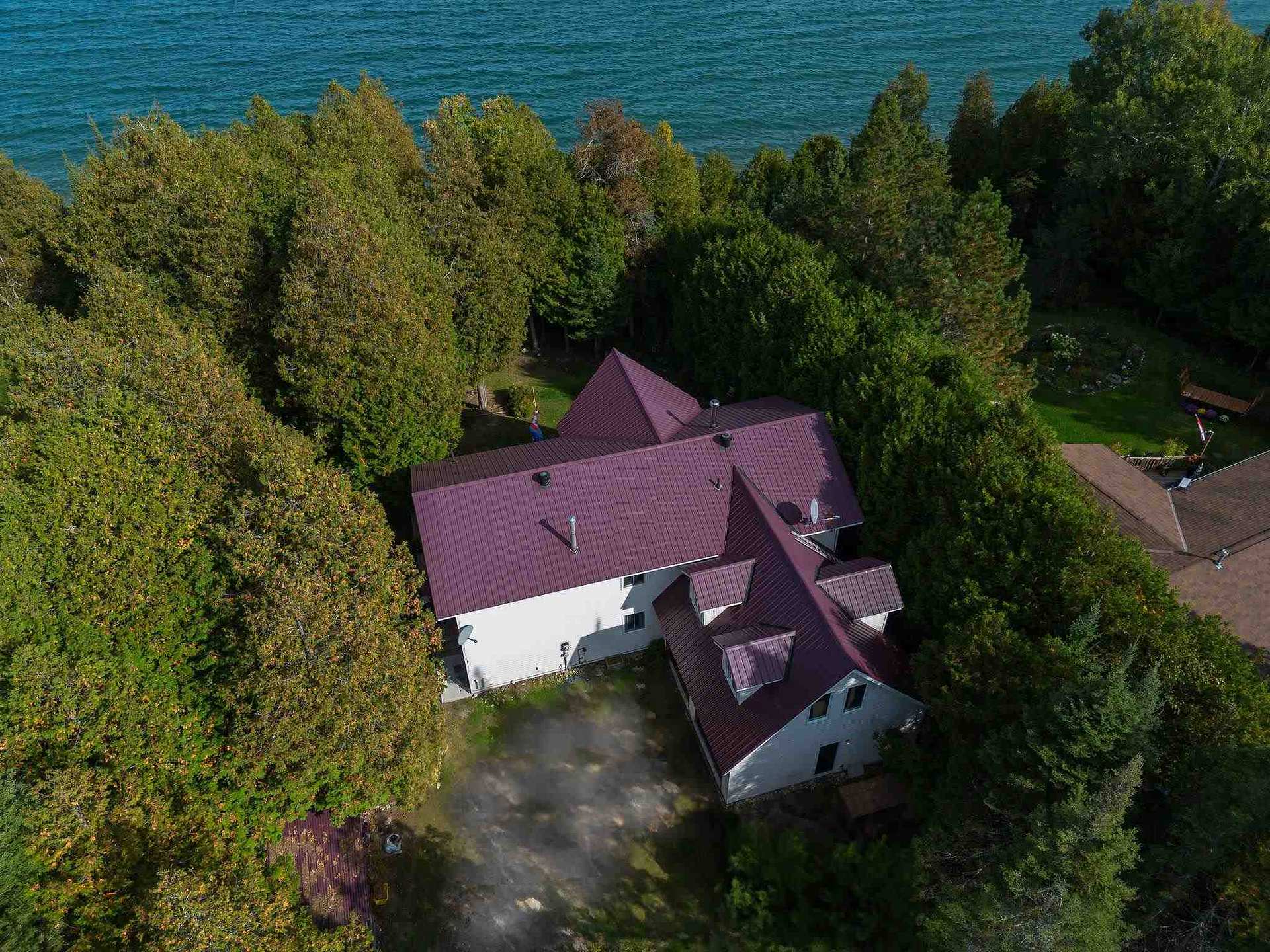 Photo of 3882 Hamilton Drive