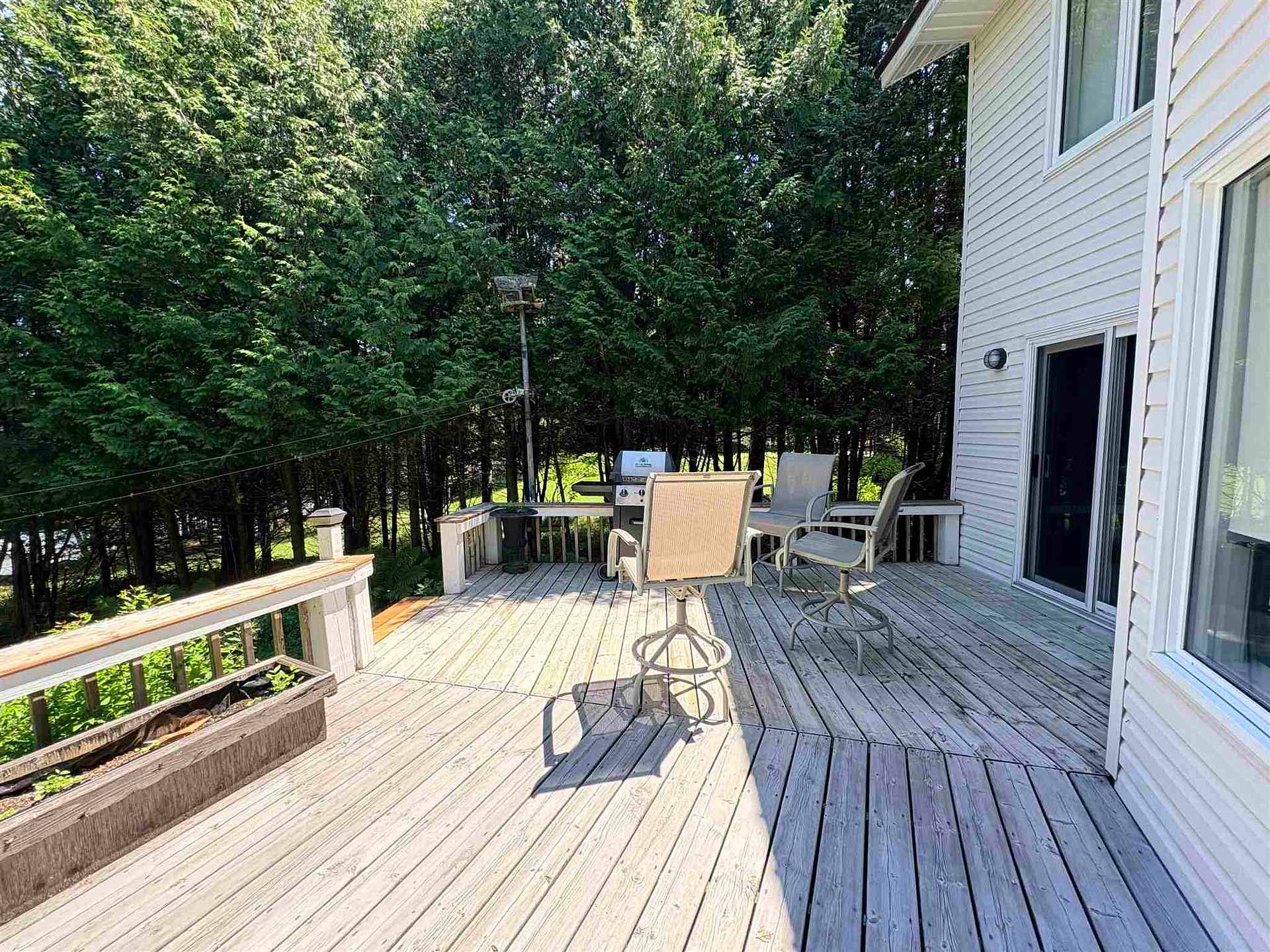 Photo 7 of 3882 Hamilton Drive, Hilton — HOMEH