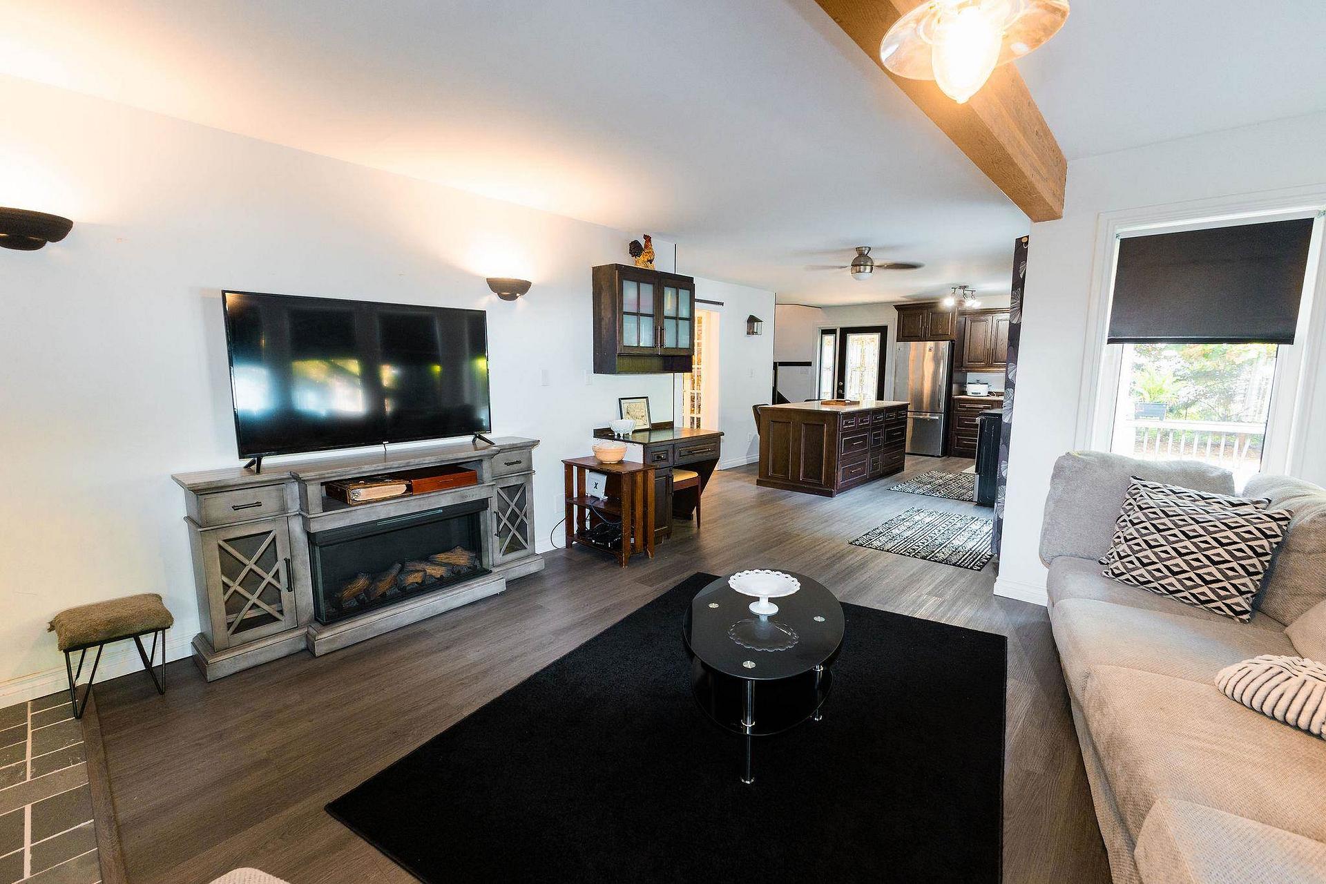 Photo 25 of 3882 Hamilton Drive, Hilton — HOMEH