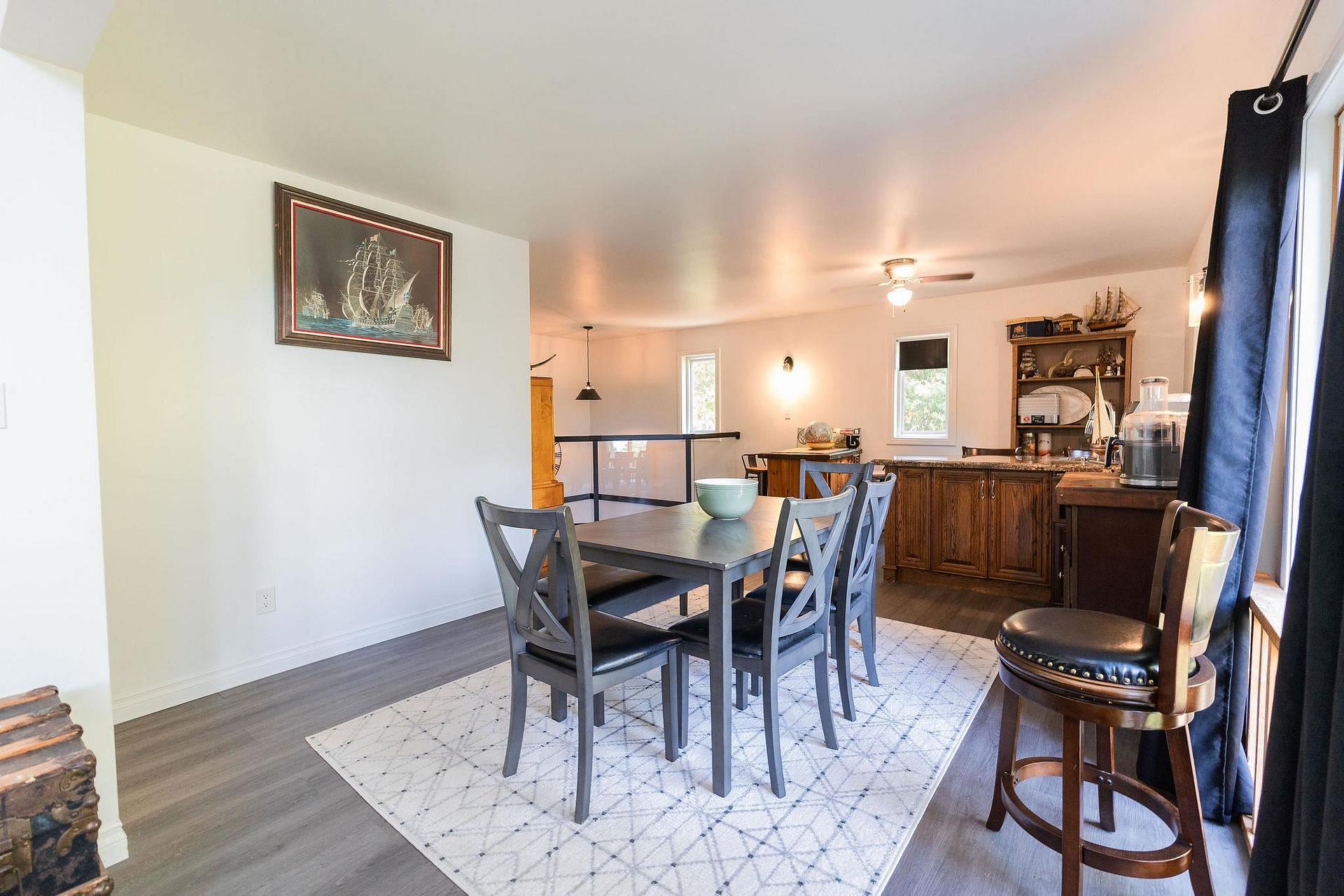Photo 38 of 3882 Hamilton Drive, Hilton — HOMEH