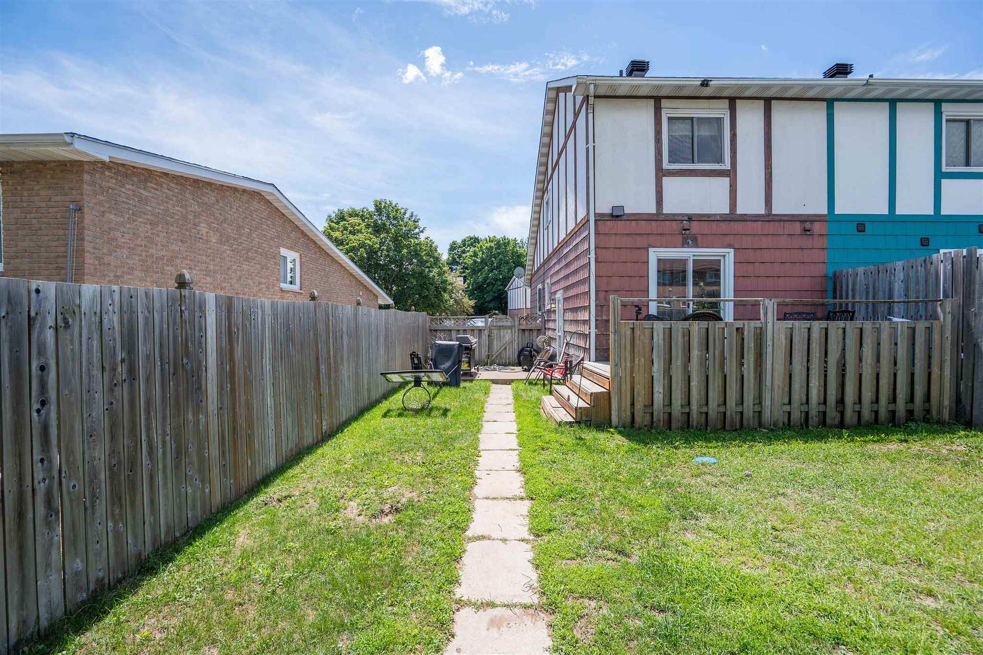 Photo 3 of 38 Cambridge Place, Sault Ste Marie, Ward 1 — HOMEH