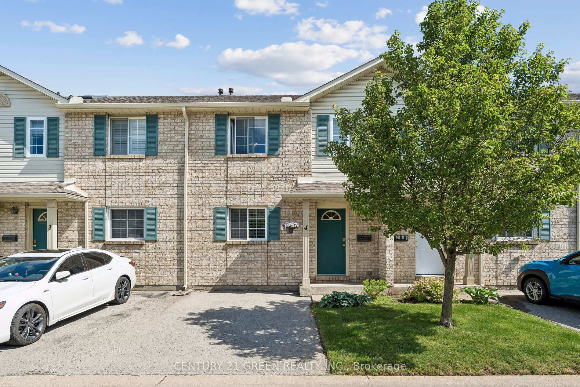 Photo 2 of Unit 4, 7470 Monastery Drive, Niagara Falls, Mt. Carmel — HOMEH
