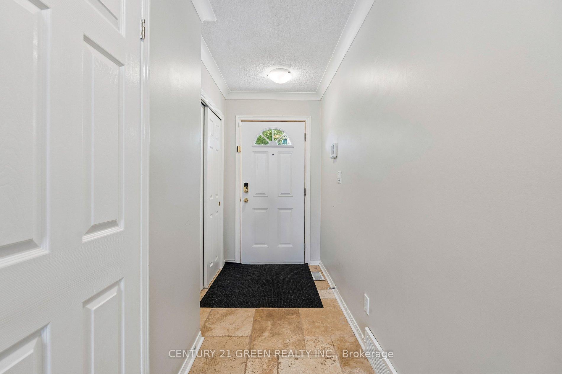 Photo 4 of Unit 4, 7470 Monastery Drive, Niagara Falls, Mt. Carmel — HOMEH
