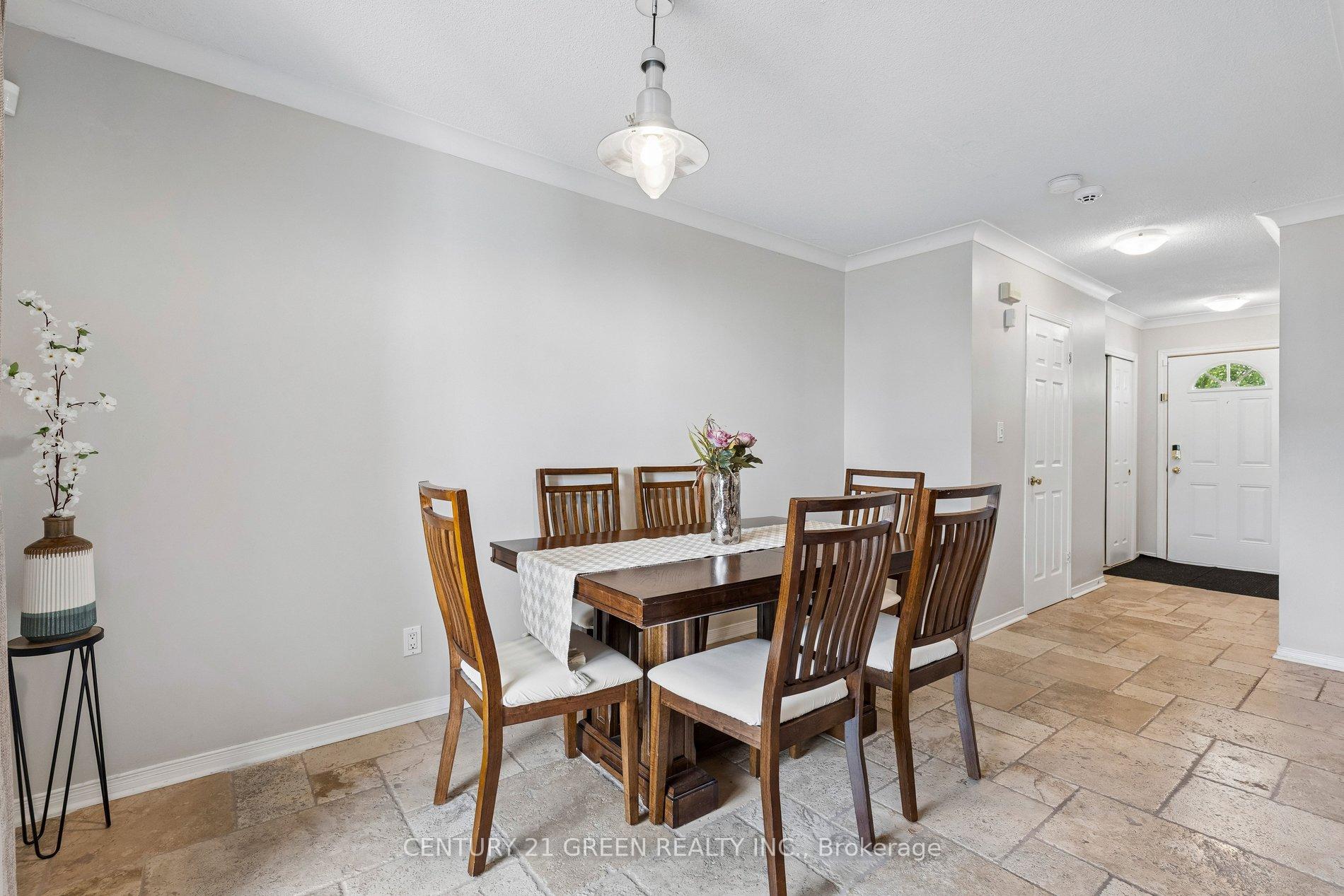 Photo 6 of Unit 4, 7470 Monastery Drive, Niagara Falls, Mt. Carmel — HOMEH