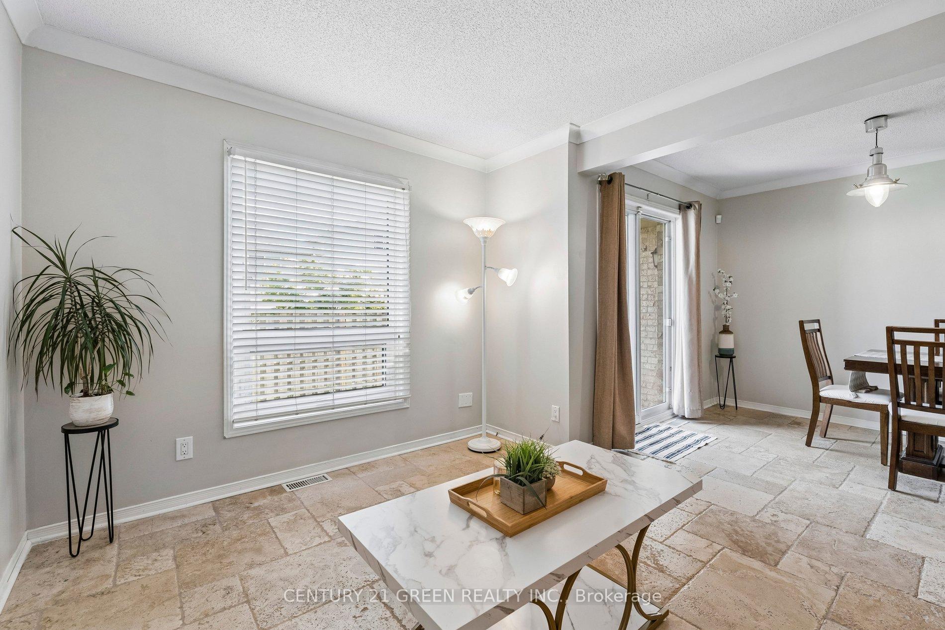 Photo 11 of Unit 4, 7470 Monastery Drive, Niagara Falls, Mt. Carmel — HOMEH
