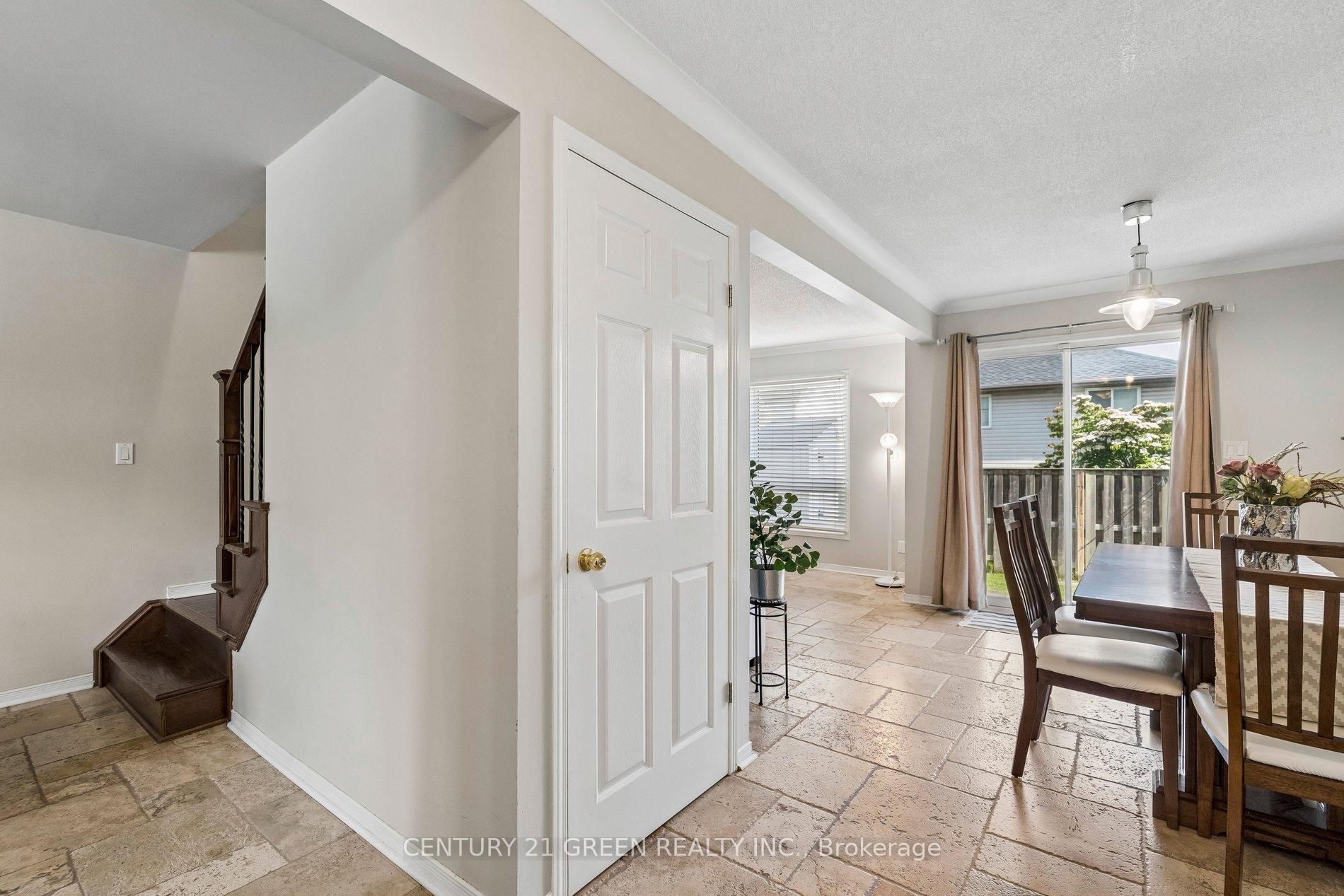 Photo 13 of Unit 4, 7470 Monastery Drive, Niagara Falls, Mt. Carmel — HOMEH