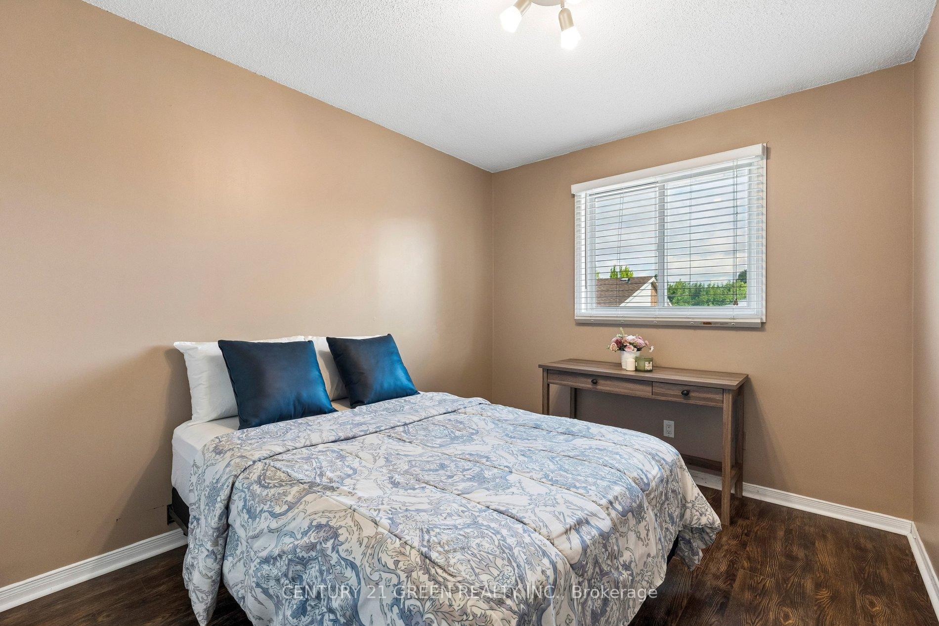 Photo 18 of Unit 4, 7470 Monastery Drive, Niagara Falls, Mt. Carmel — HOMEH