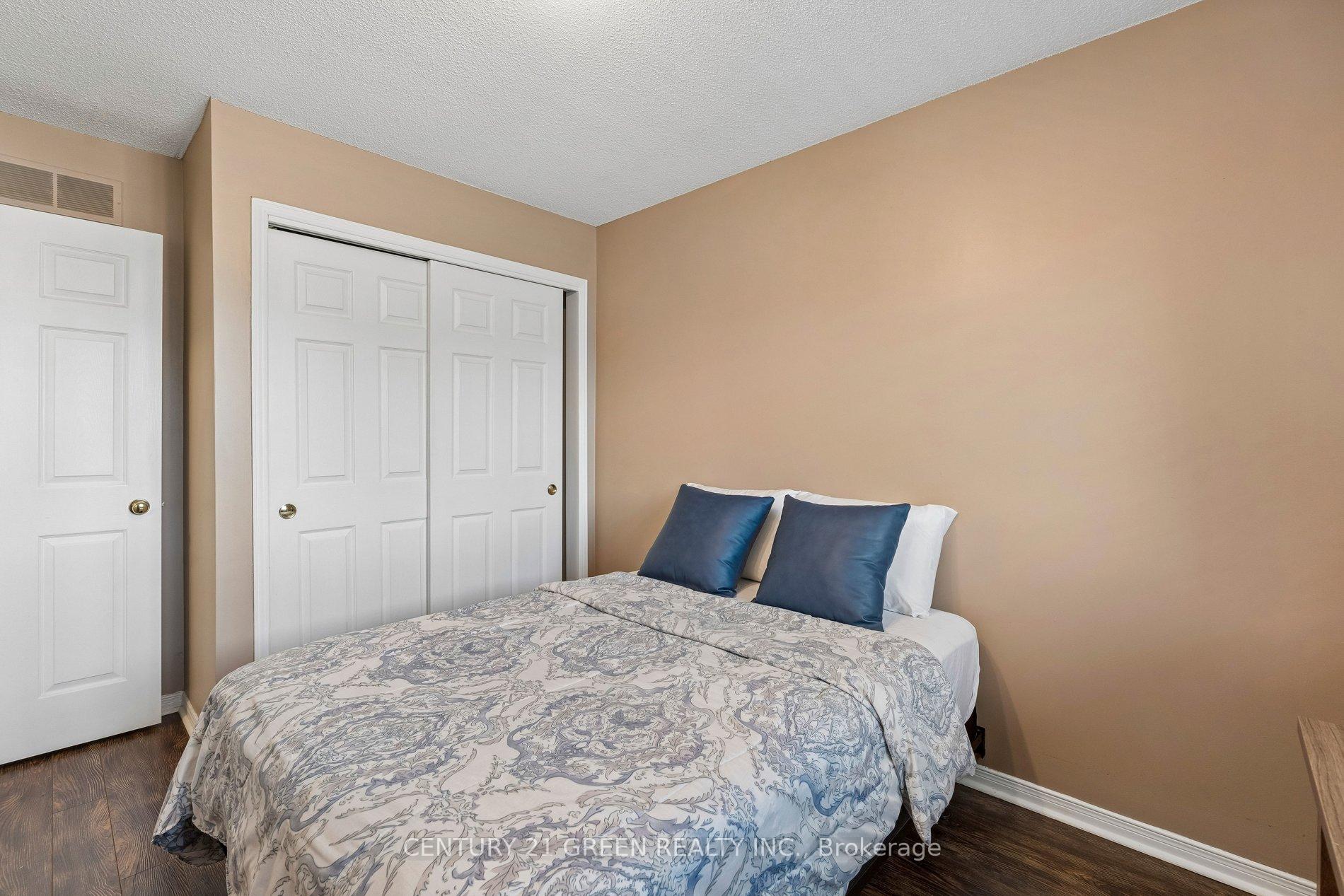 Photo 21 of Unit 4, 7470 Monastery Drive, Niagara Falls, Mt. Carmel — HOMEH
