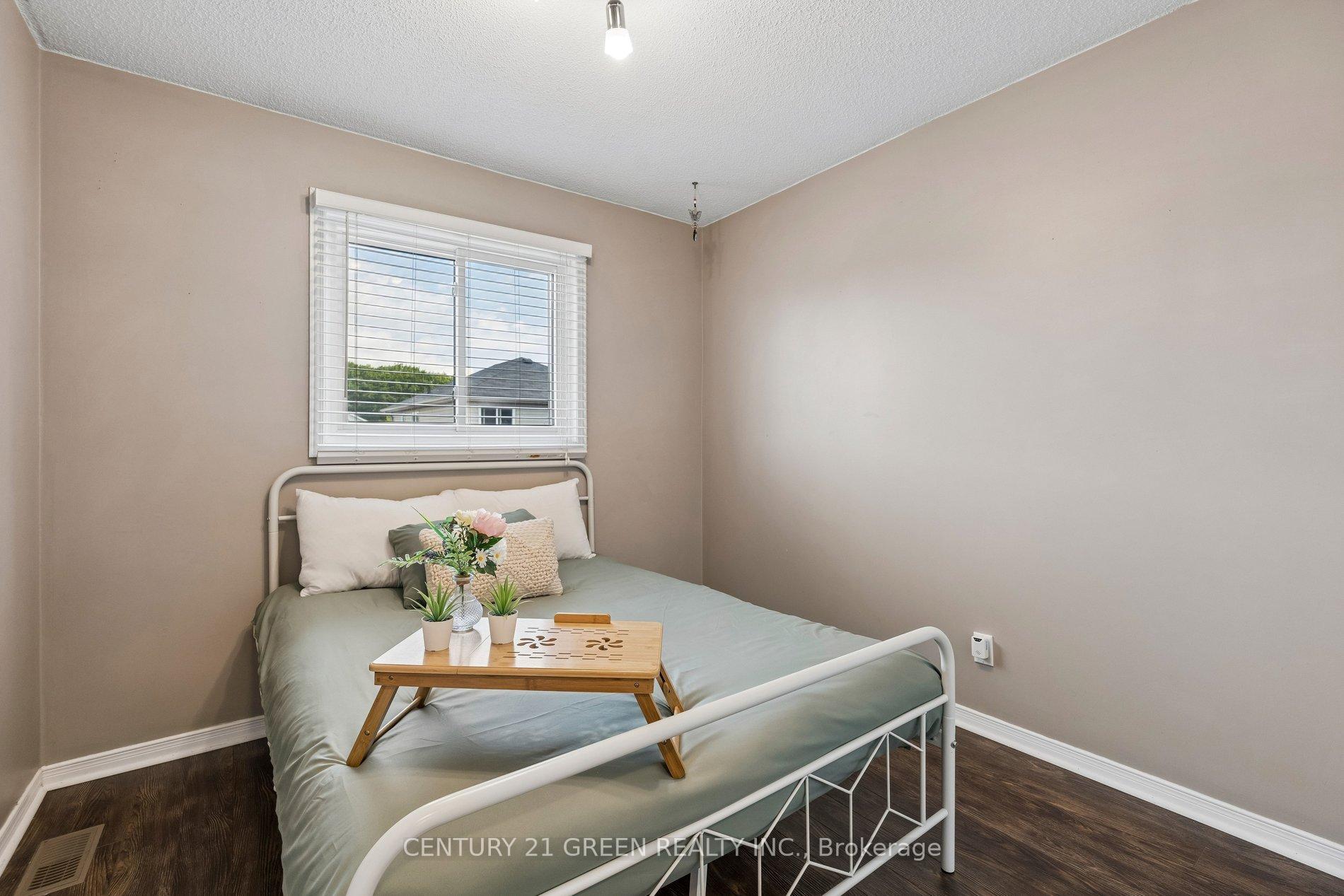 Photo 22 of Unit 4, 7470 Monastery Drive, Niagara Falls, Mt. Carmel — HOMEH