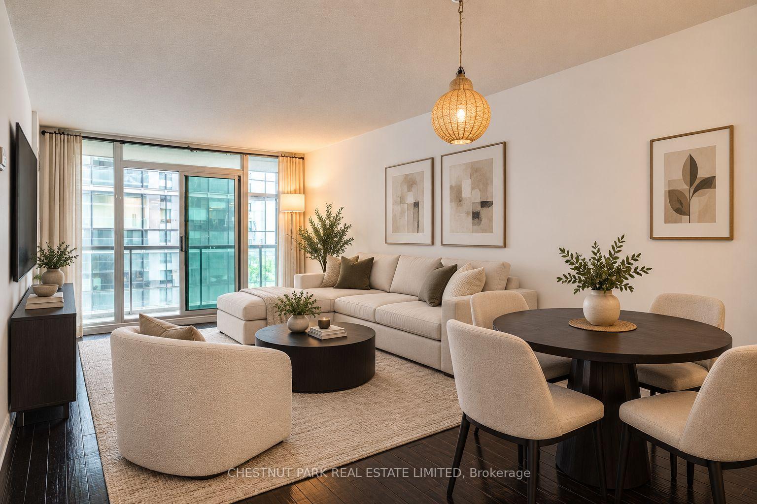 Photo of Unit 1008, 30 Grand Trunk Crescent