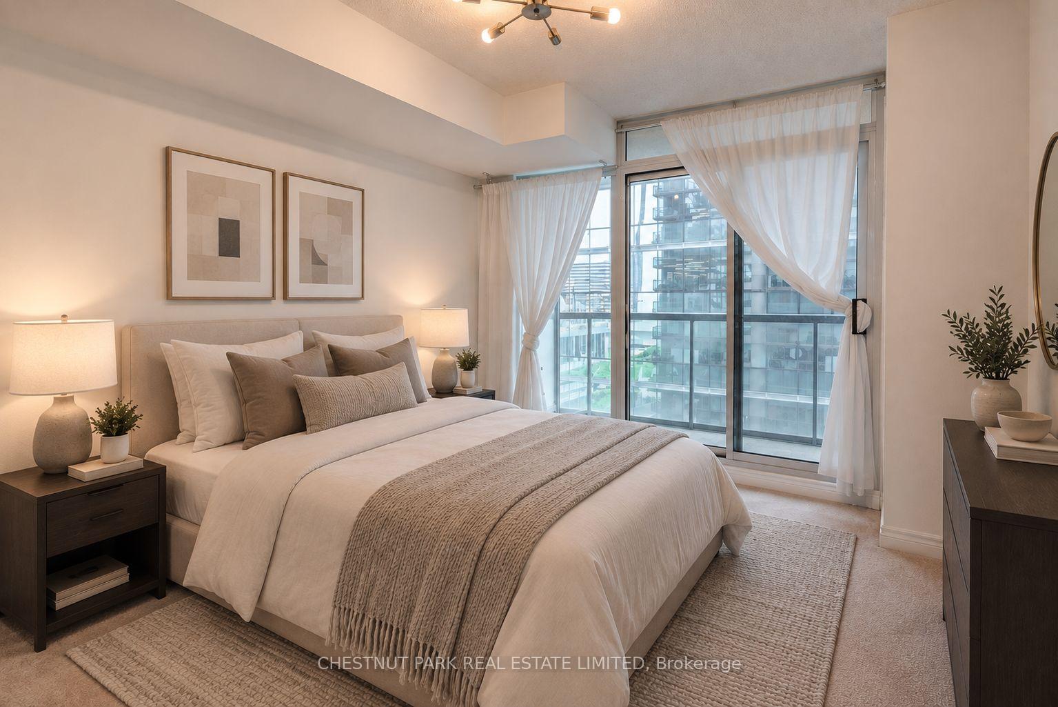 Photo 16 of Unit 1008, 30 Grand Trunk Crescent, Toronto, Waterfront Communities — HOMEH