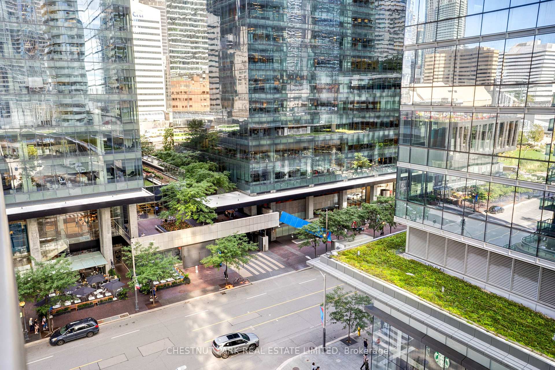 Photo 26 of Unit 1008, 30 Grand Trunk Crescent, Toronto, Waterfront Communities — HOMEH
