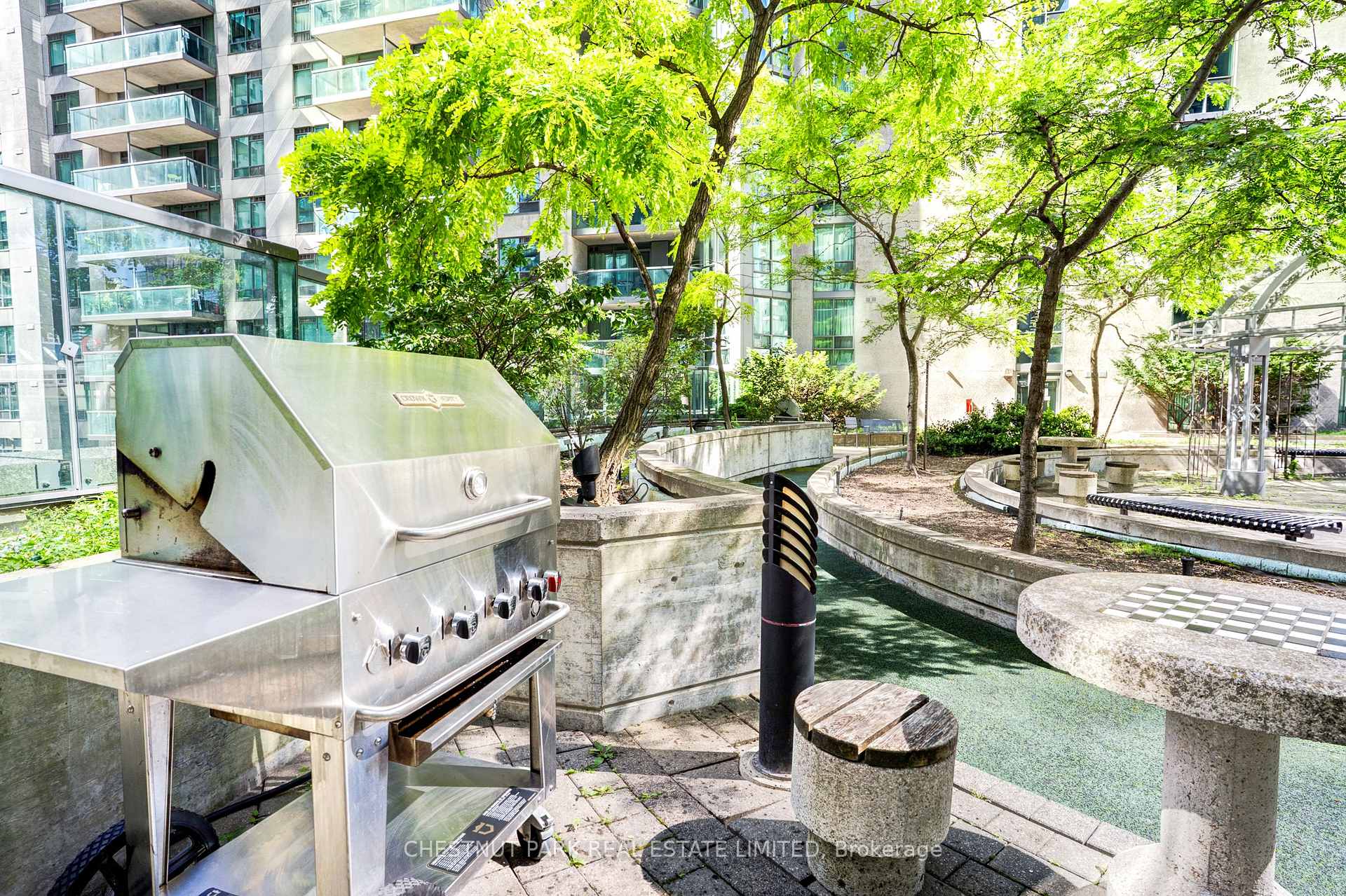 Photo 32 of Unit 1008, 30 Grand Trunk Crescent, Toronto, Waterfront Communities — HOMEH