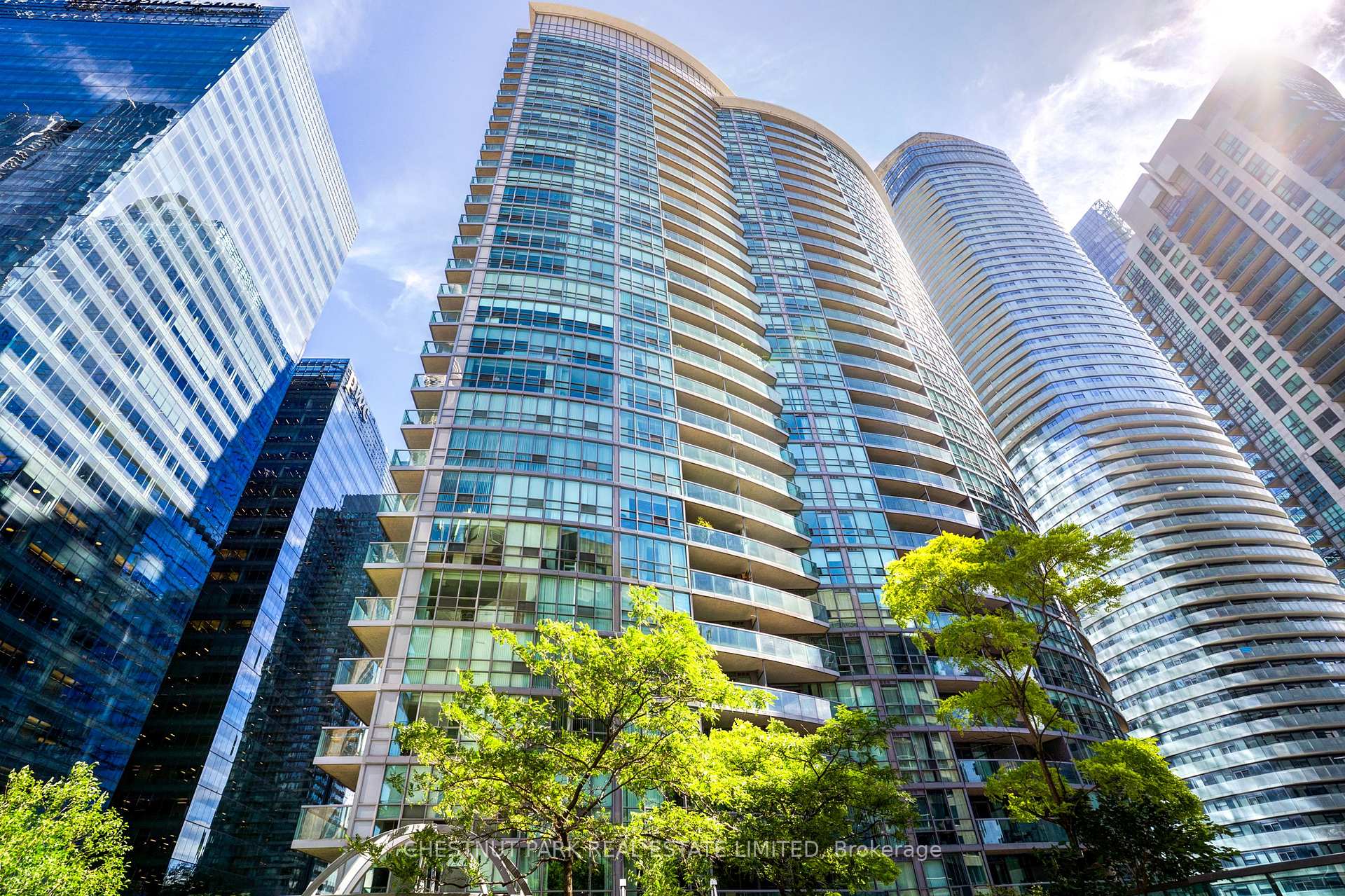 Photo 34 of Unit 1008, 30 Grand Trunk Crescent, Toronto, Waterfront Communities — HOMEH