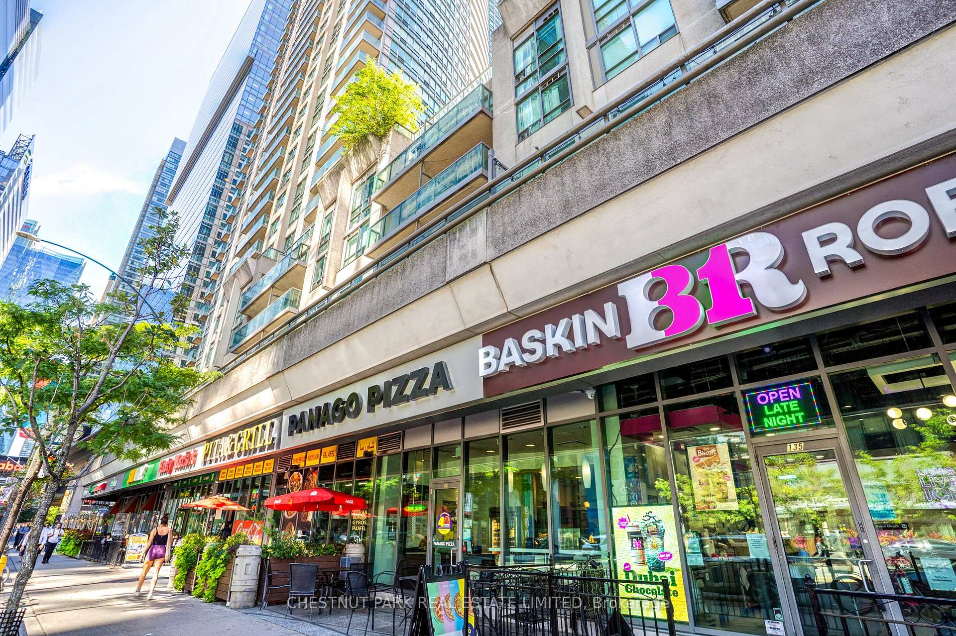 Photo 35 of Unit 1008, 30 Grand Trunk Crescent, Toronto, Waterfront Communities — HOMEH