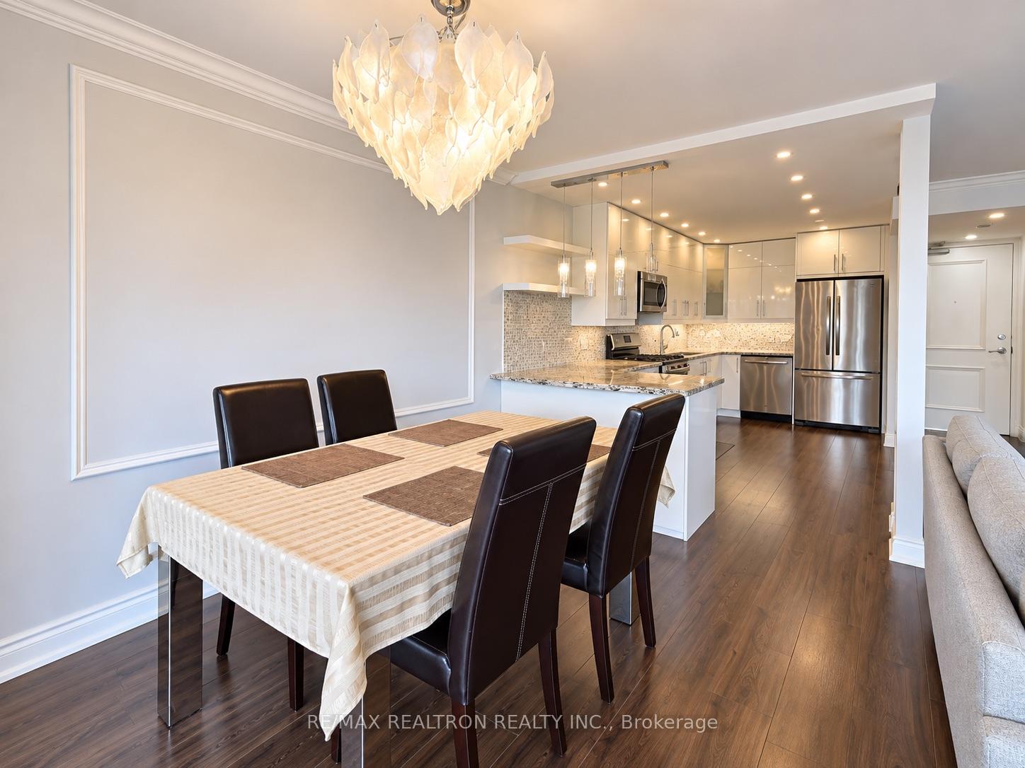 Photo 9 of Unit 804, 20 Baif Boulevard, Richmond Hill, North Richvale — HOMEH