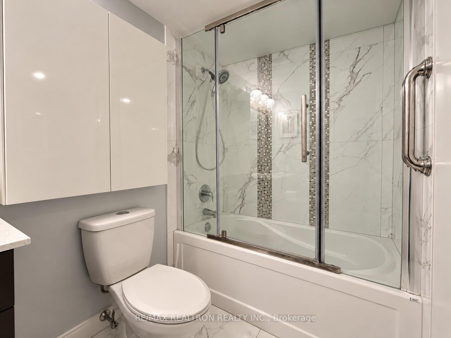 Photo 18 of Unit 804, 20 Baif Boulevard, Richmond Hill, North Richvale — HOMEH