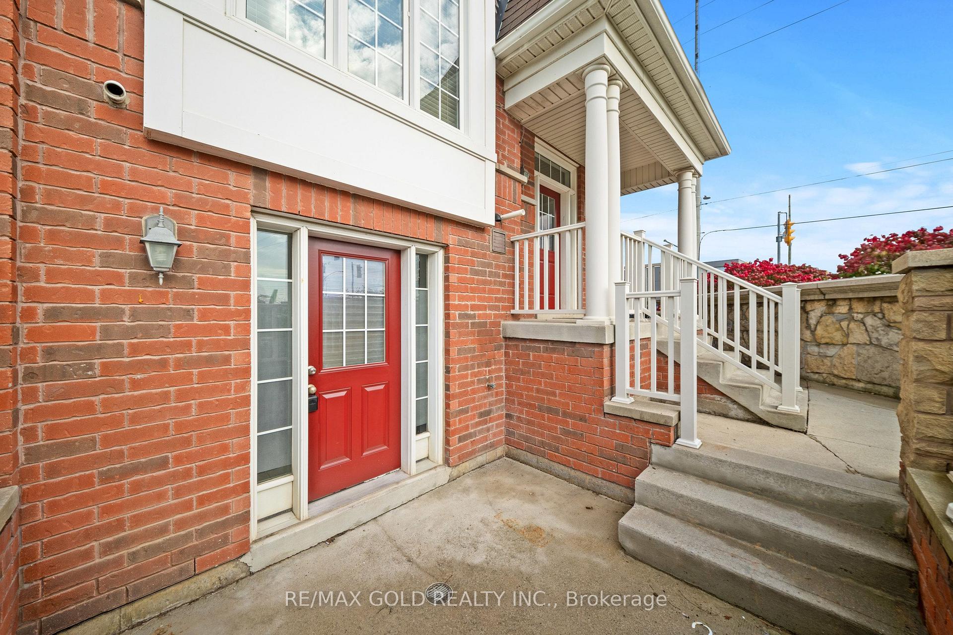 Photo 14 of 2 Bellchase Trail, Brampton, Bram East — HOMEH