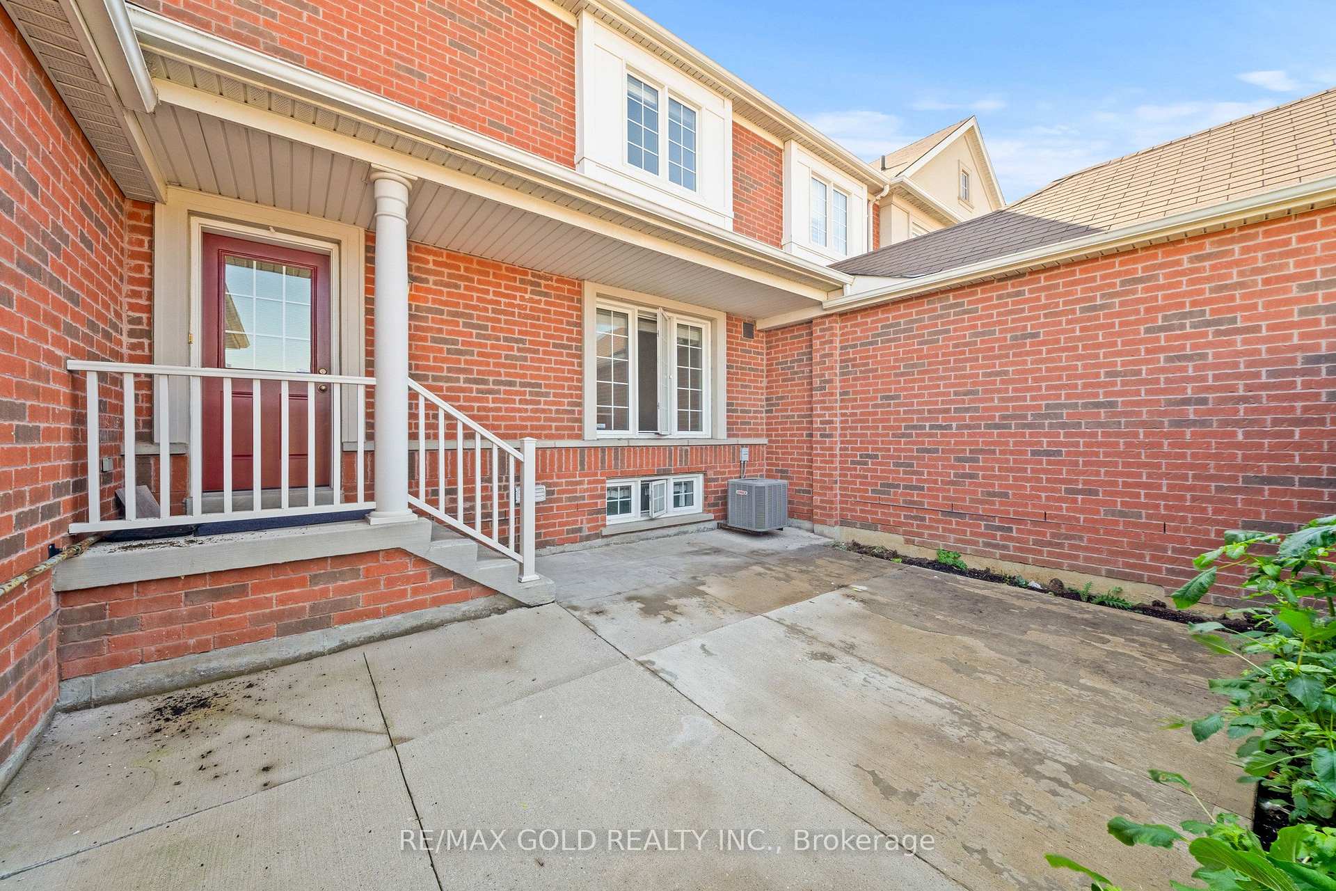 Photo 25 of 2 Bellchase Trail, Brampton, Bram East — HOMEH