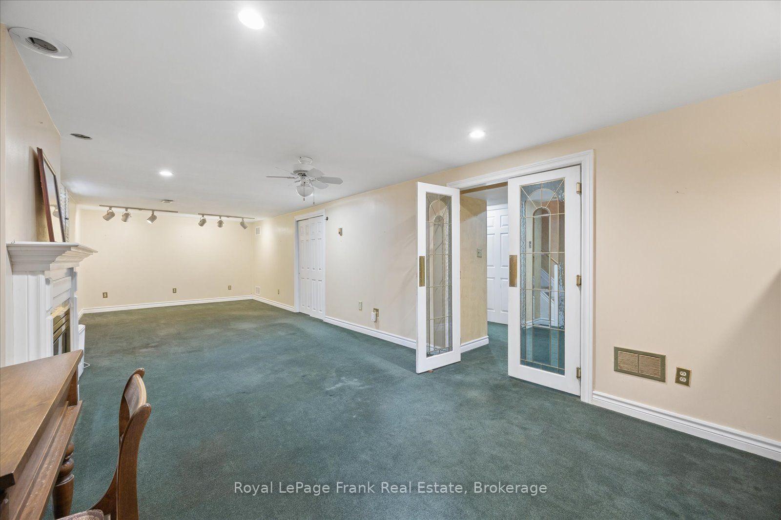 Photo 19 of 10 Sunicrest Boulevard, Clarington, Bowmanville — HOMEH