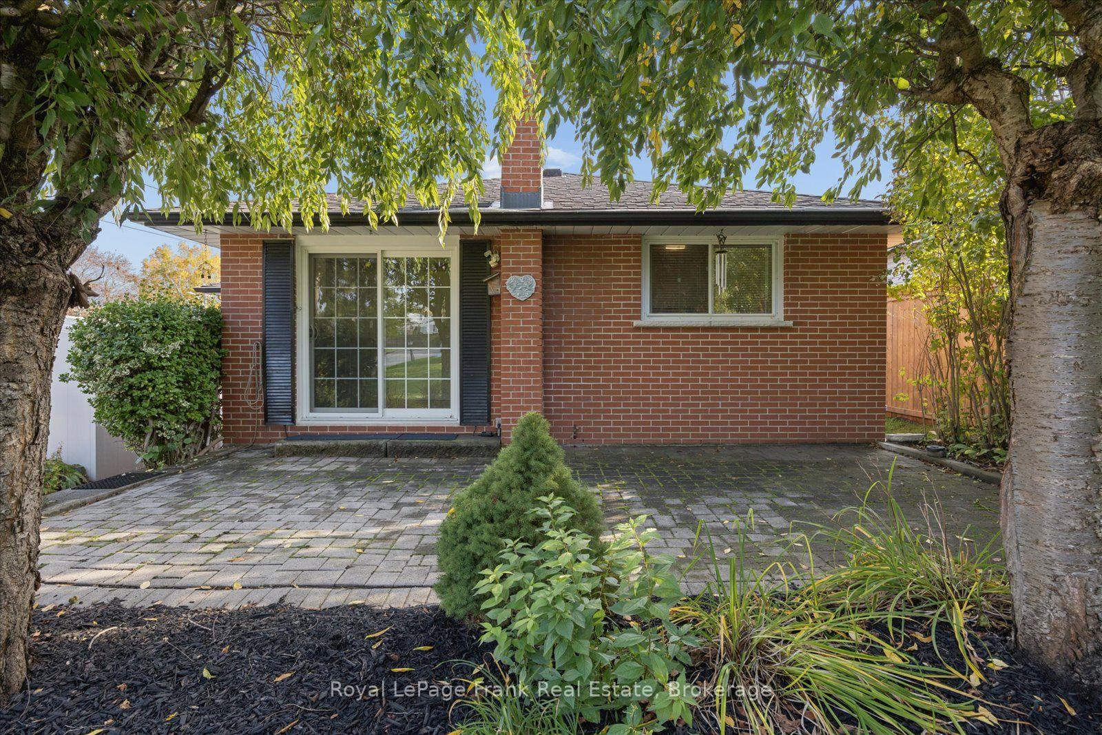 Photo 29 of 10 Sunicrest Boulevard, Clarington, Bowmanville — HOMEH